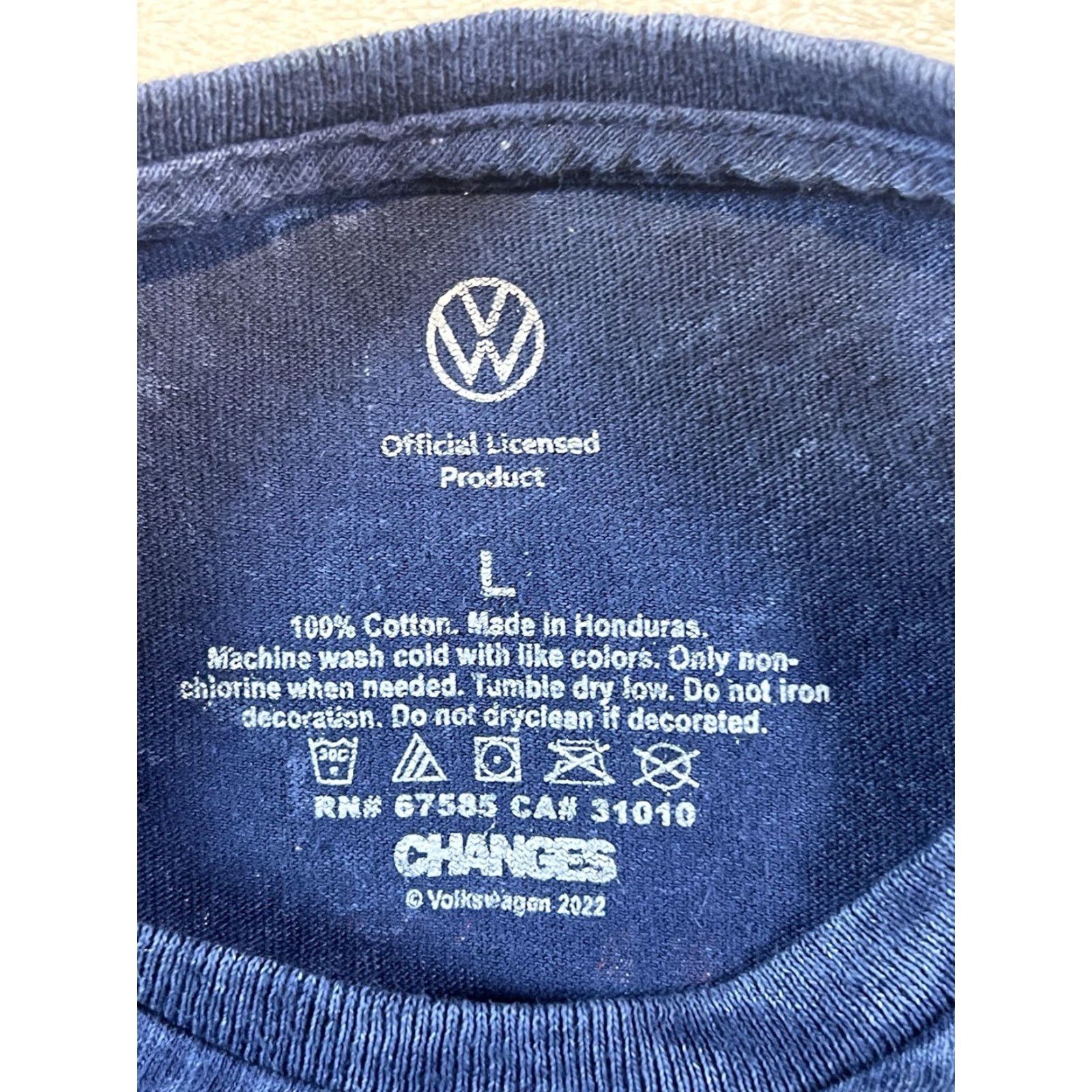 Vintage Volkswagen T-Shirt Navy Blue Short Sleeve Size L Graphic Print Logo Crew Neck Men Pink? Wait. Size US L / EU 52-54 / 3 - 5 Thumbnail