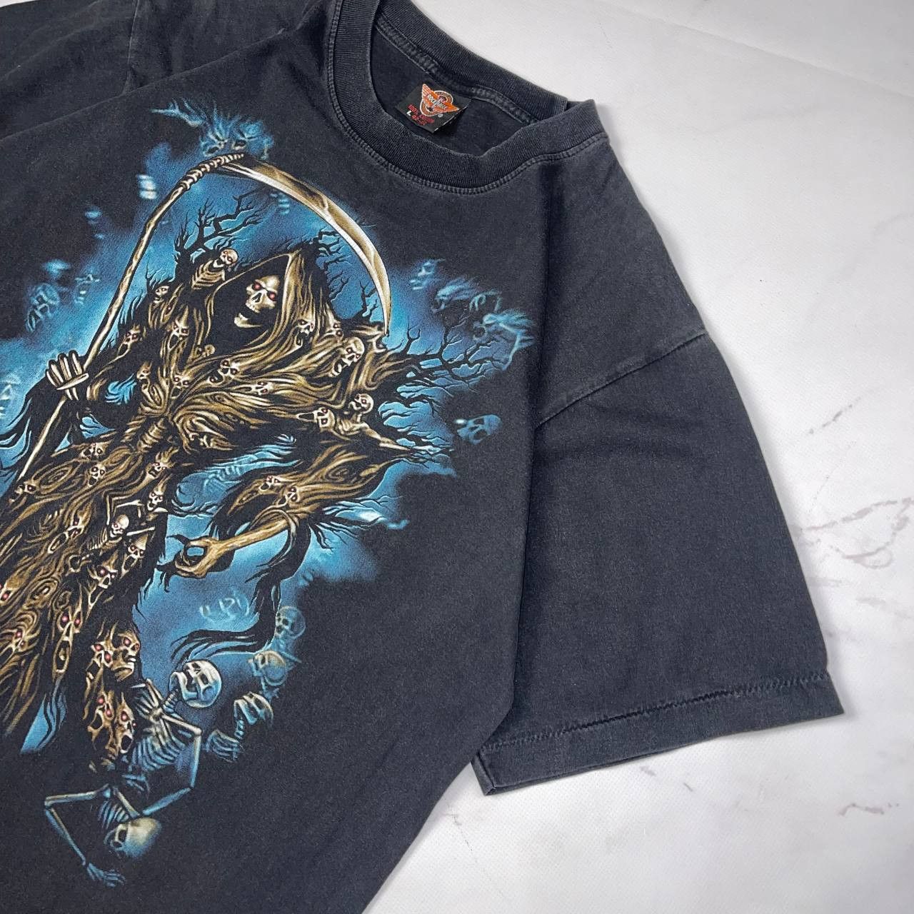 Vintage Vintage Black Grim Reaper 2000s Horror Graphic T Shirt Sz L Size US L / EU 52-54 / 3 - 3 Thumbnail