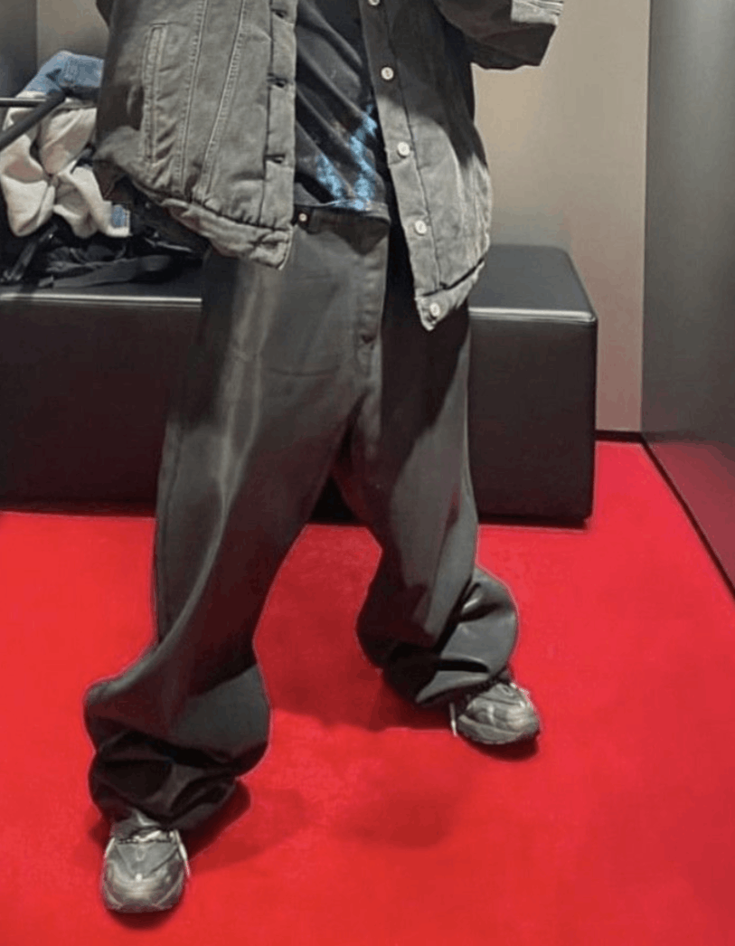 Balenciaga Balenciaga FW22 Blizzard Show Baggy Waxed Denim