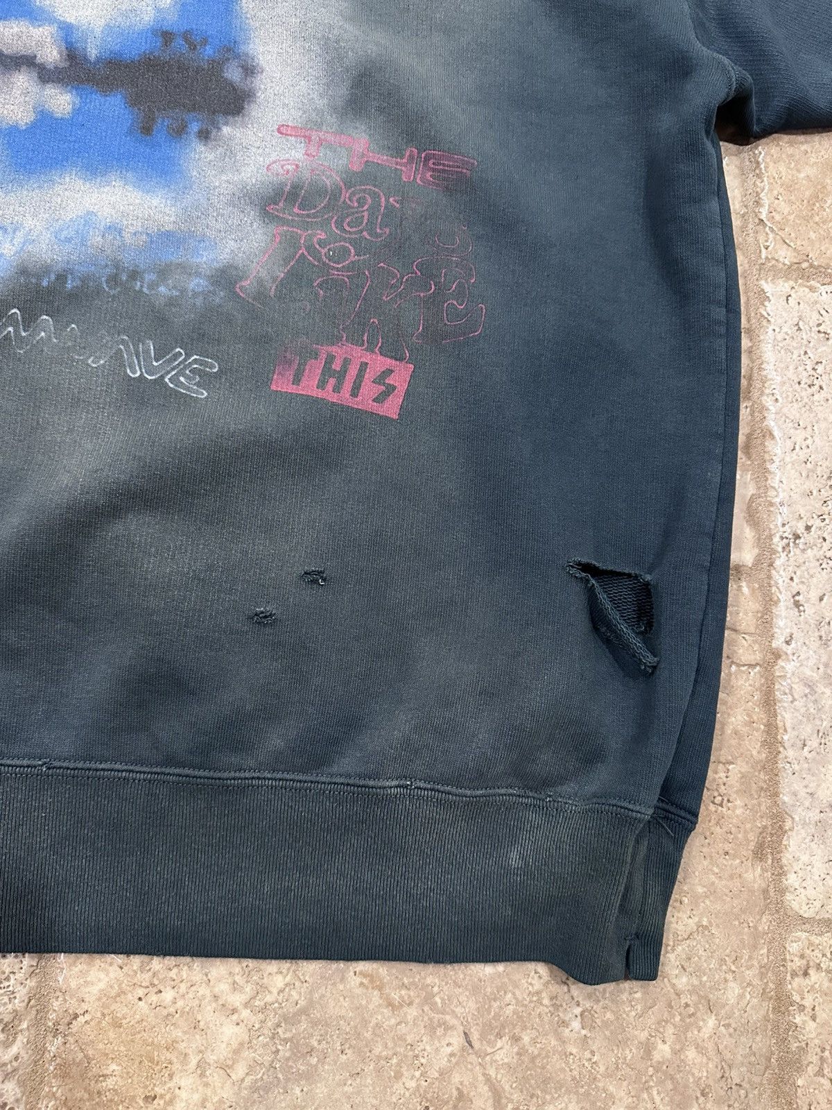 Maison MIHARA YASUHIRO Maison Mihara Yasuhiro MMY FW22 Dance Bear Graffiti Crewneck Size US M / EU 48-50 / 2 - 14 Thumbnail