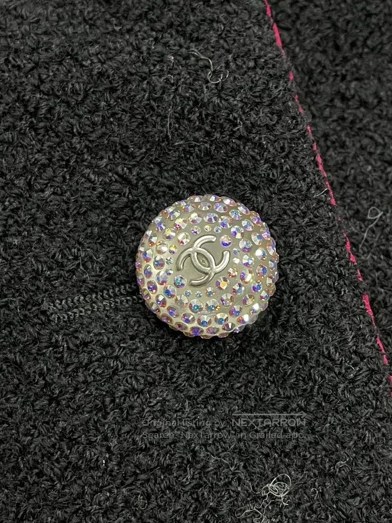 Chanel Chanel Black diamond button short jacket Size XXS / US 00 / IT 34 - 2 Thumbnail