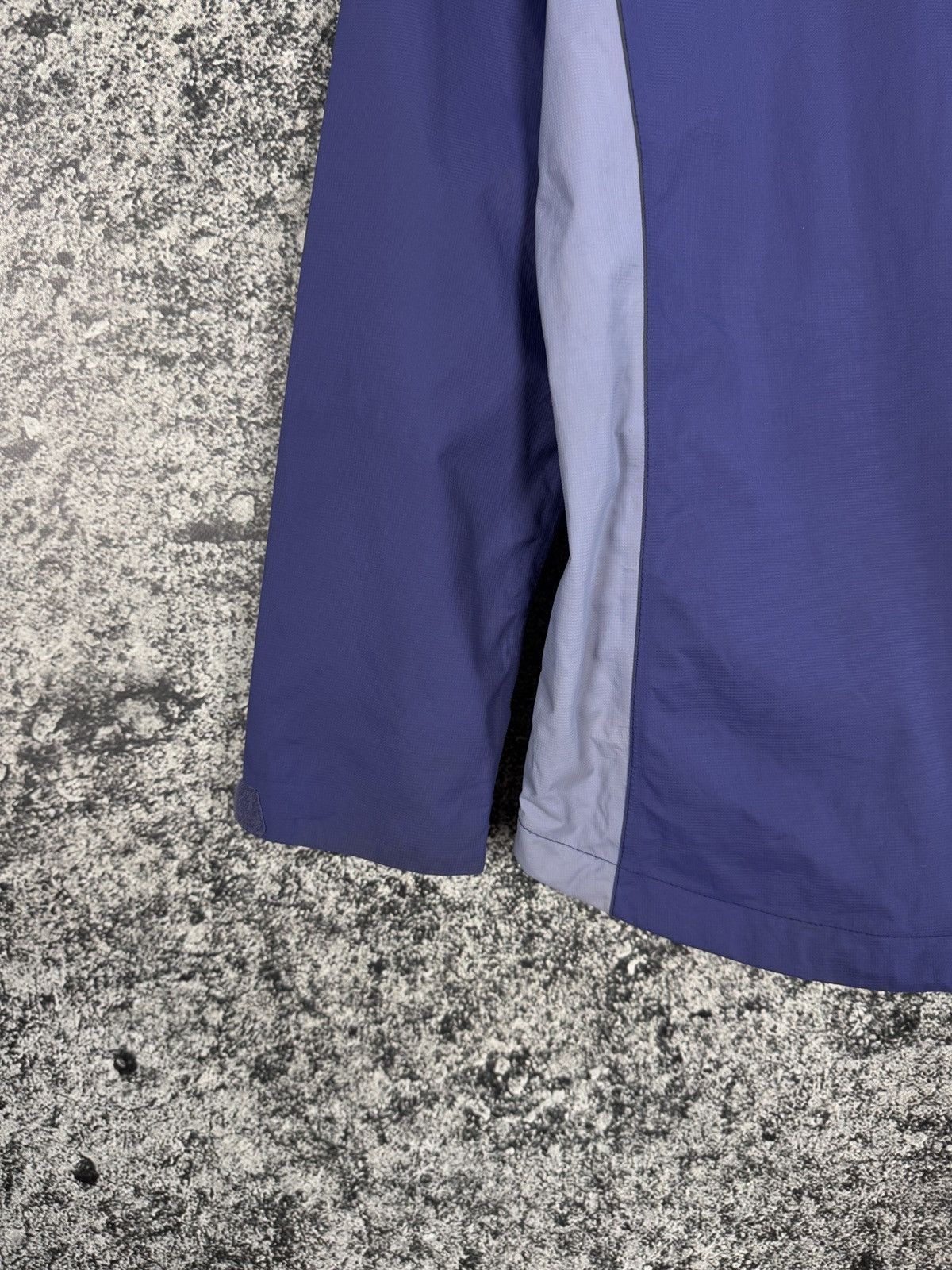 Berghaus Berghaus AQ2 Nylon Jacket Outdoor Waterproof Windbreaker Size S / US 4 / IT 40 - 15 Thumbnail