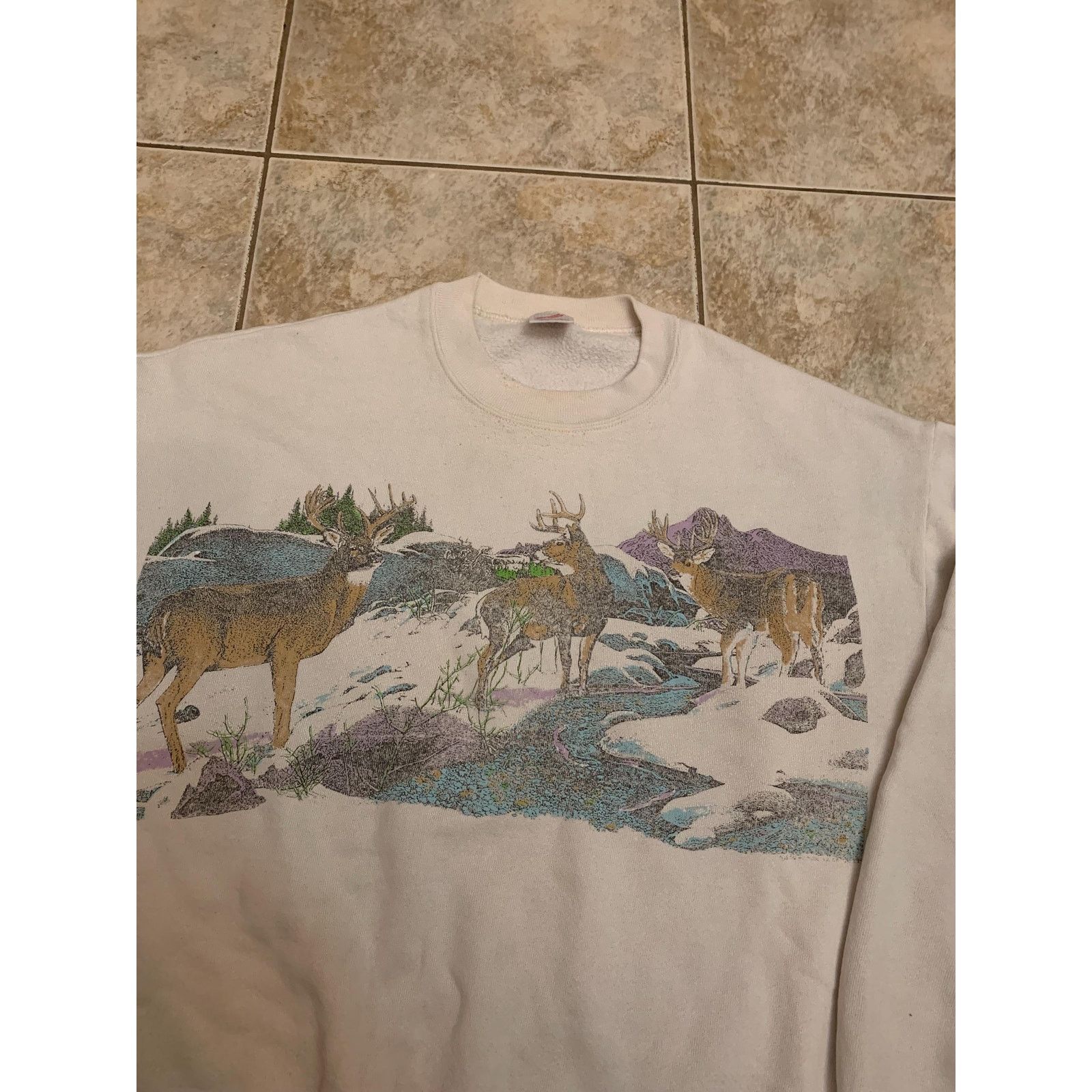 Jerzees Vintage rain deer buck crewneck Sweatshirt size large 1990s Size US L / EU 52-54 / 3 - 2 Thumbnail