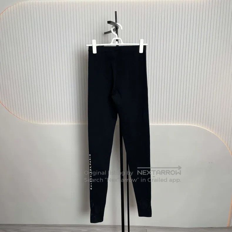 Balenciaga Balenciaga size S Pure Cotton Yoga Pants Size S Black Size 22" - 2 Thumbnail