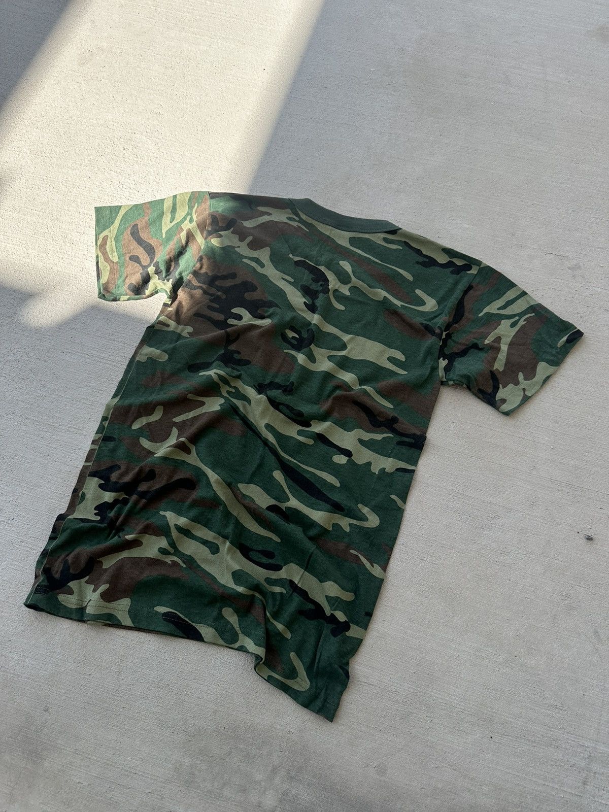 Vintage Vintage Camo Tee Size US M / EU 48-50 / 2 - 3 Thumbnail
