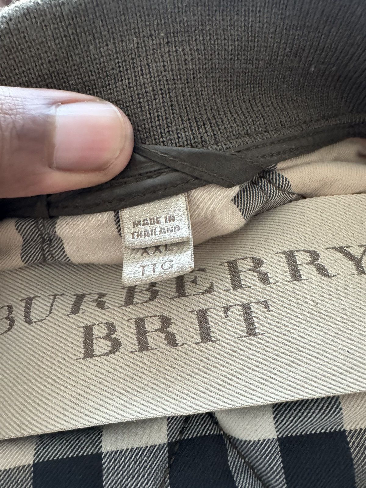 Burberry Burberry Brit Bomber quilted jacket sz xxl Size US XXL / EU 58 / 5 - 17 Thumbnail