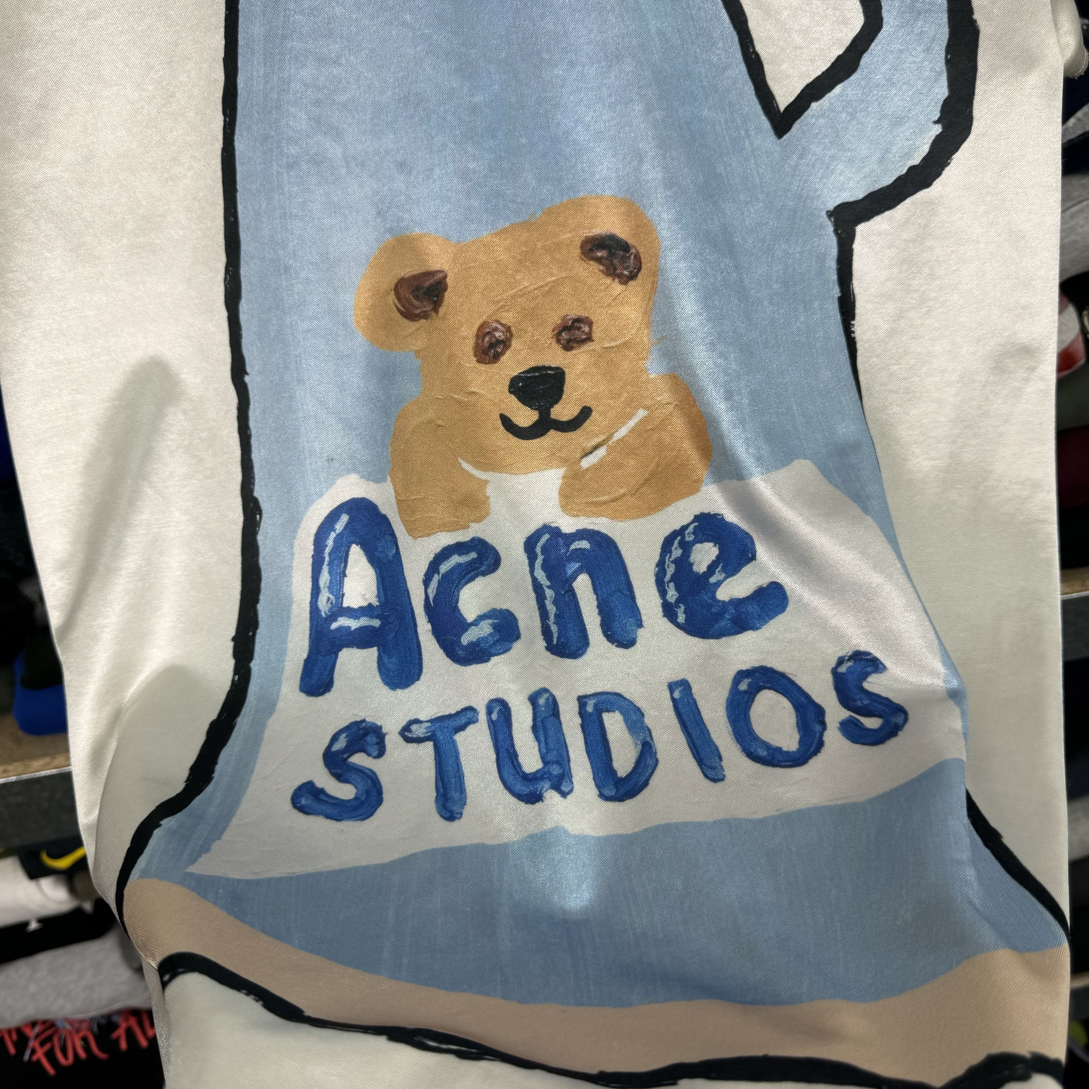 Acne Studios ACNE STUDIOS GRANT LEVY SATIN TEDDY BEAR CERAMIC T-SHIRT TEE Size XS / US 0-2 / IT 36-38 - 2 Thumbnail