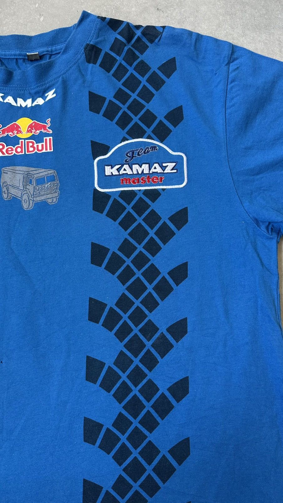 Vintage VINTAGE REDBULL X KAMAZ MASTER RACING TEE Size US L / EU 52-54 / 3 - 5 Thumbnail