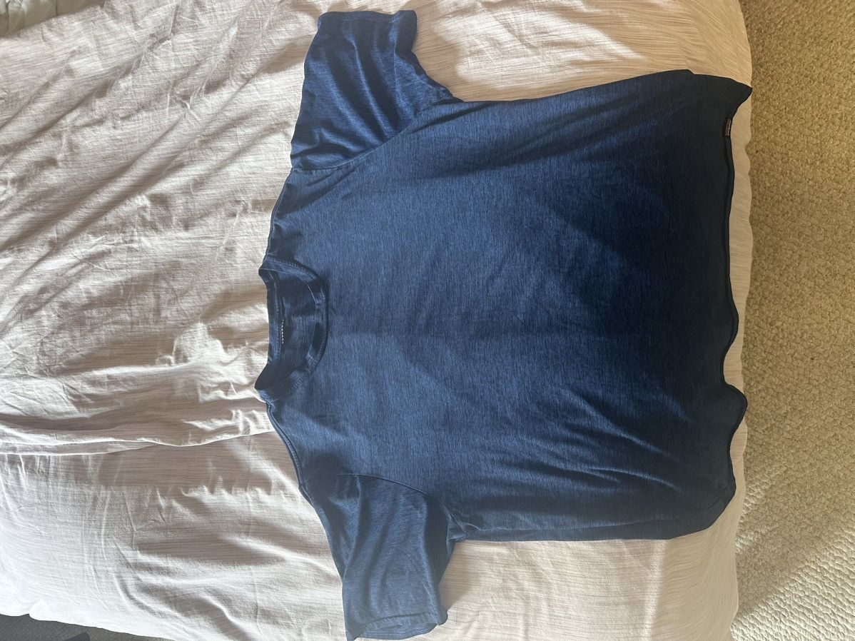 Patagonia Patagonia Capilene Short Sleeve Shirt Blue Size US L / EU 52-54 / 3 - 1 Thumbnail