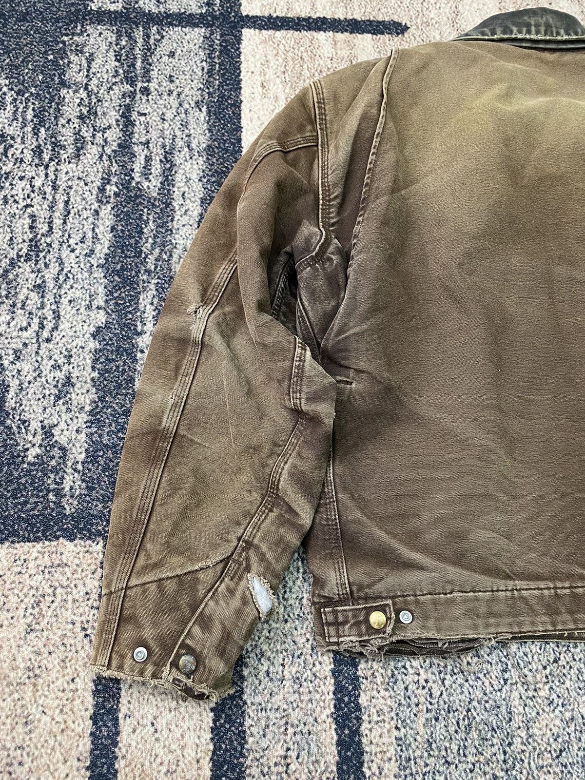 Carhartt Rare Vtg Carhart Distressed Jacket Nice Colour Size US XL / EU 56 / 4 - 8 Thumbnail