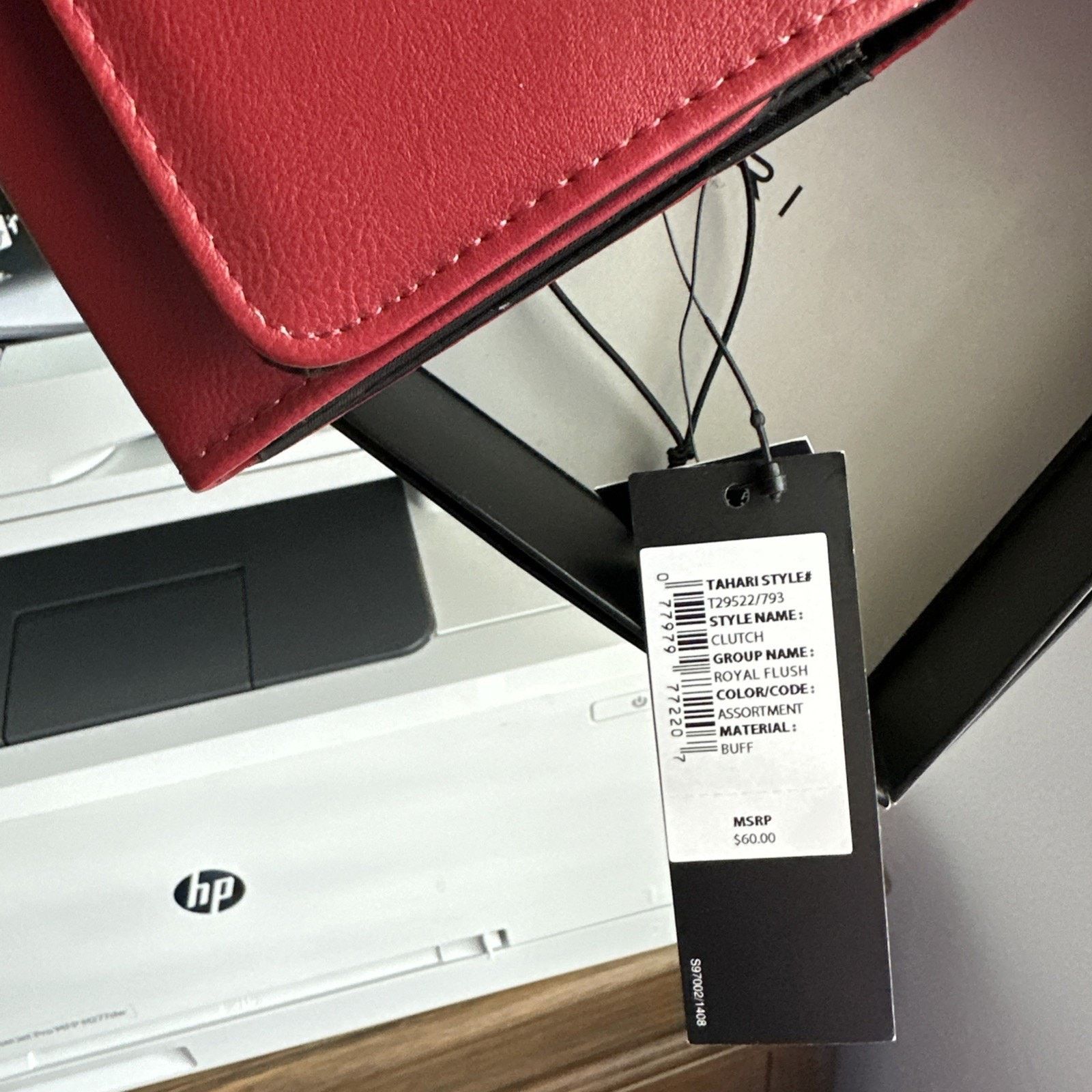 Other Red Women's TAHARI Wallet w Gift Box RFID PROTECTION $60 NWT Size ONE SIZE - 3 Thumbnail