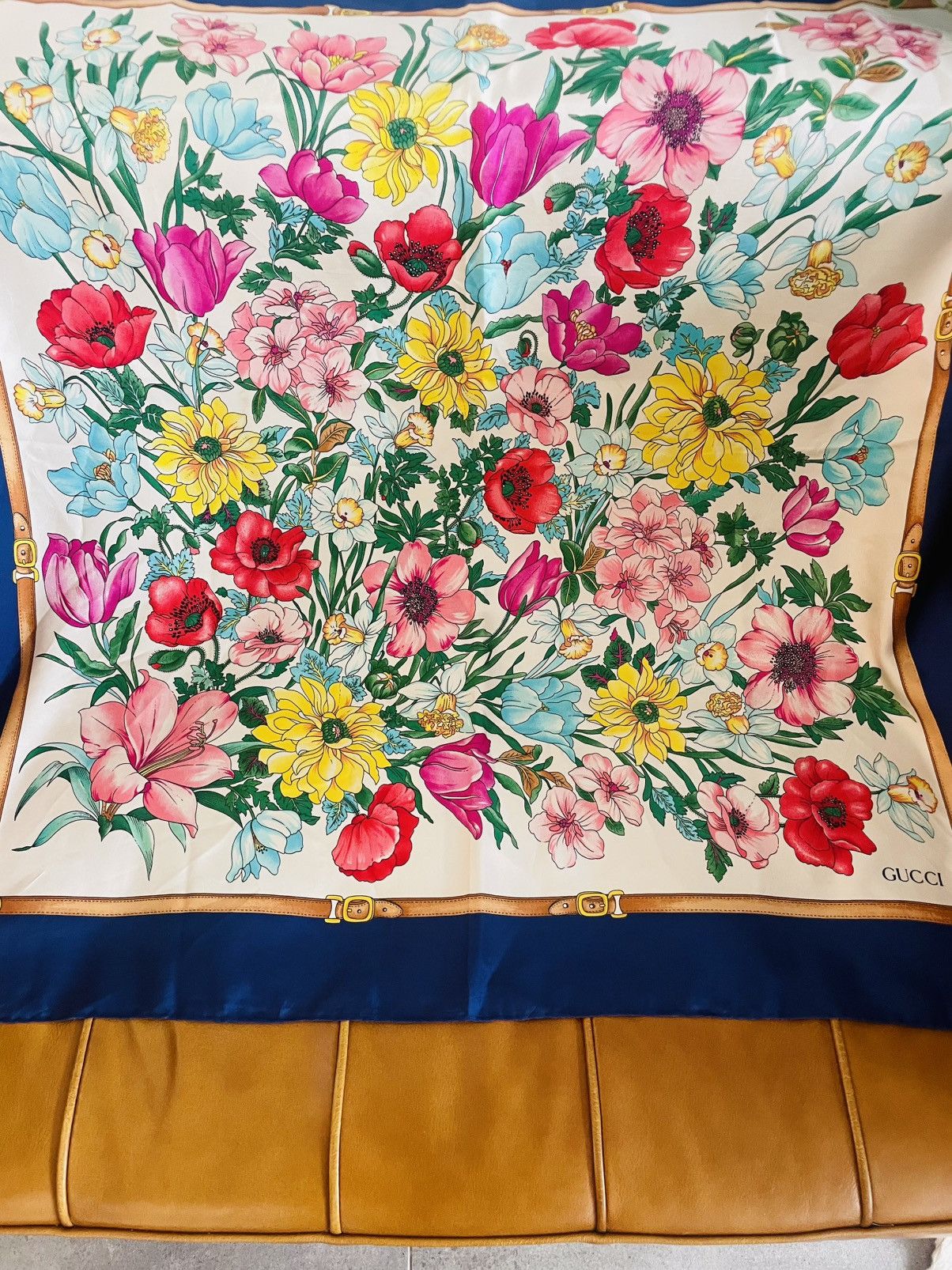 Gucci Gucci flora scarf Size ONE SIZE - 1 Thumbnail