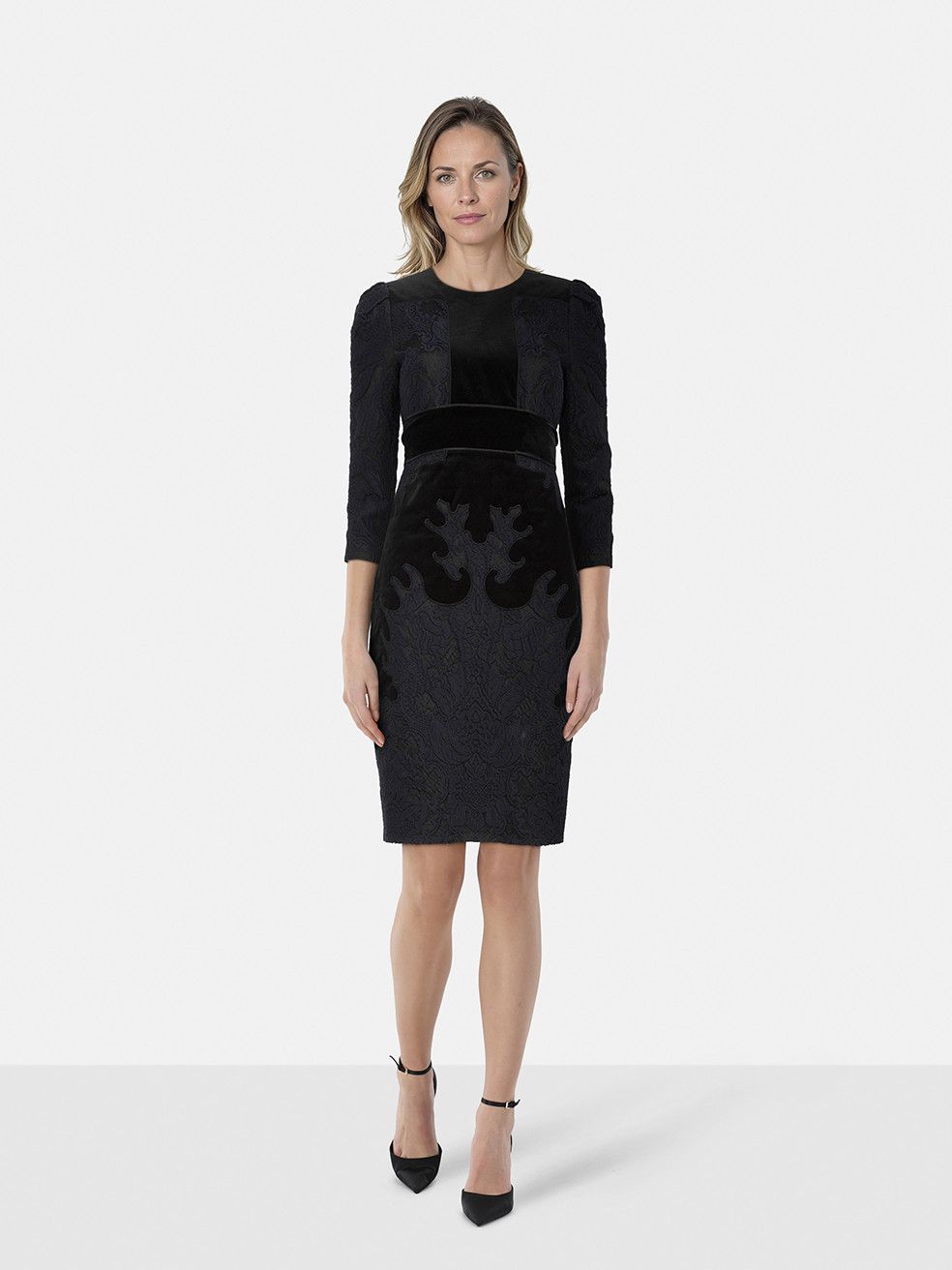 Gucci Black Velvet Brocade Dress Size XS / US 0-2 / IT 36-38 - 1 Thumbnail