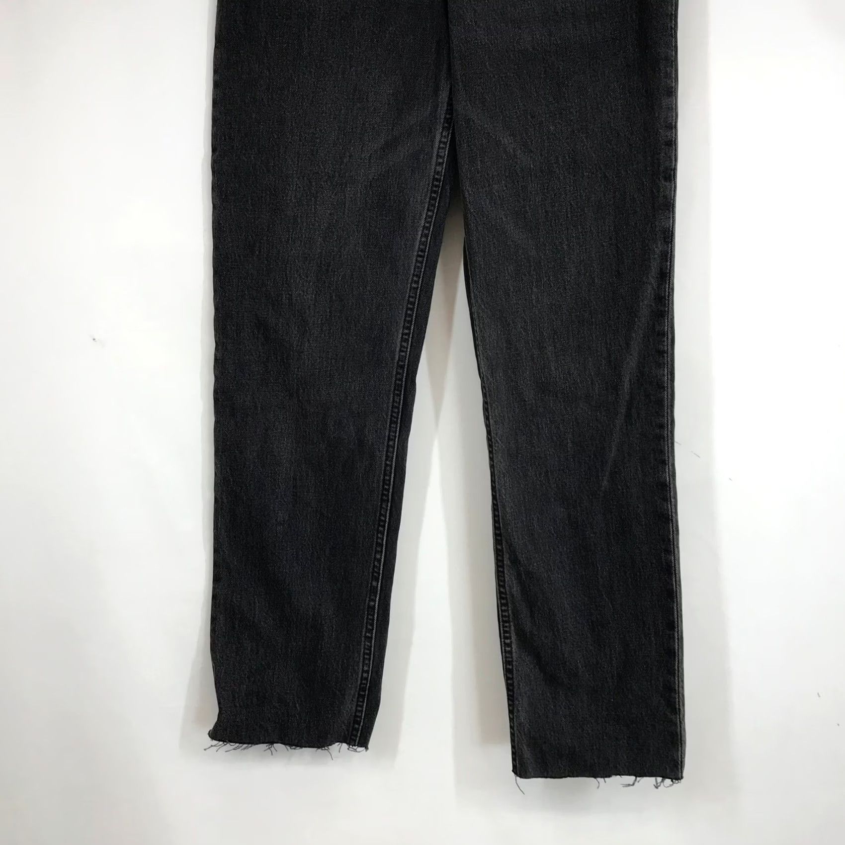 Abercrombie & Fitch Abercrombie & Fitch The 90s Straight Ultra High Rise Washed Black Jeans 27 4XL Size 27" / US 4 / IT 40 - 3 Thumbnail