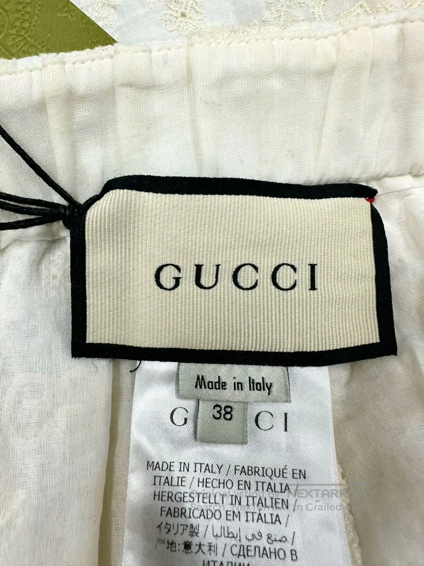 Gucci Guicci Ivory double G embossed logo print shorts| Size 37" - 3 Thumbnail