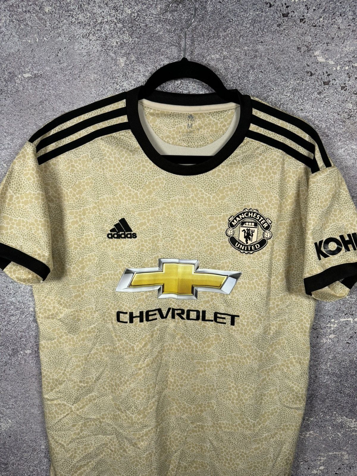 Vintage Vintage Manchester United 2019/20 Away Adidas Jersey Medium Size US M / EU 48-50 / 2 - 3 Thumbnail