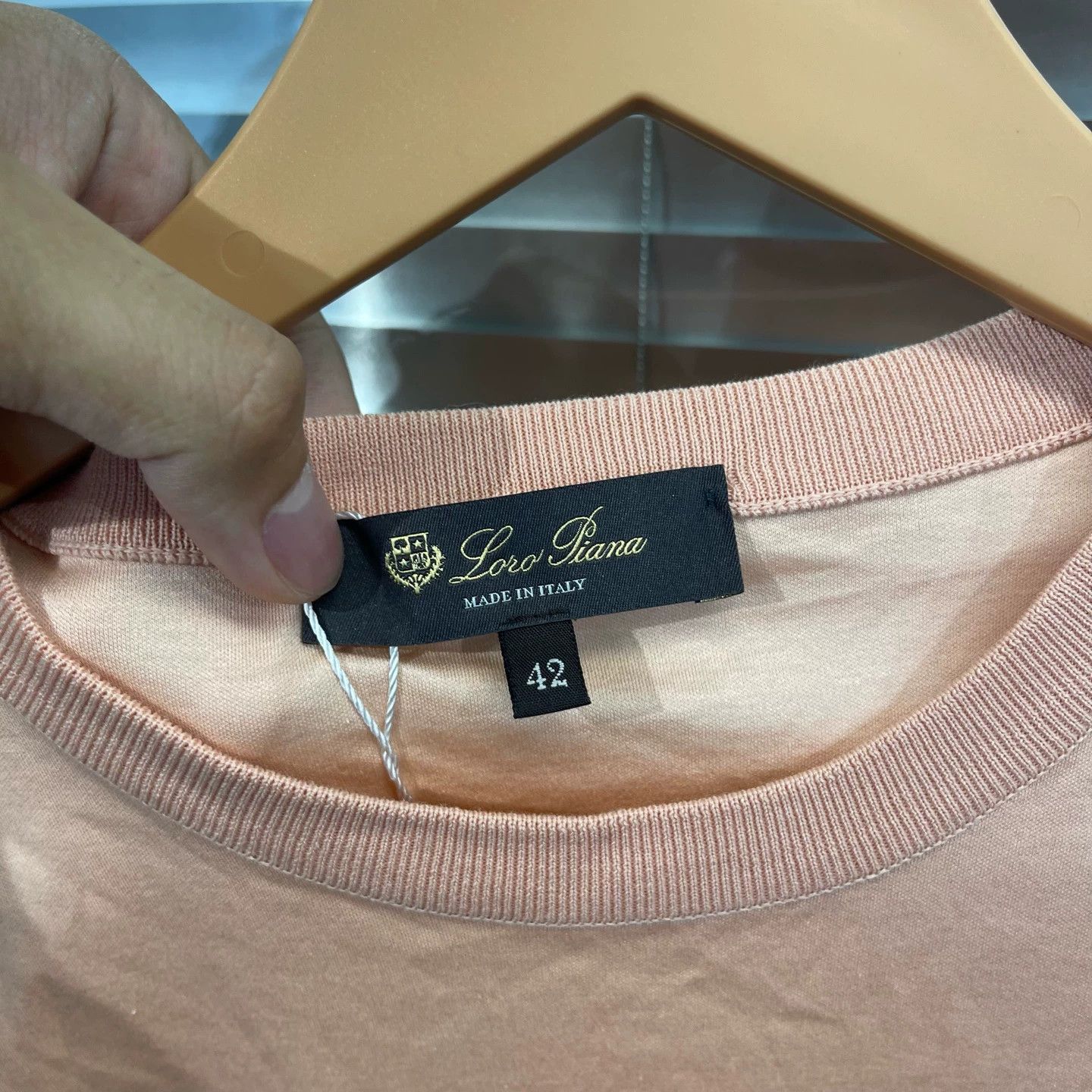 Loro Piana Loro Piana Classic Embroidered Logo Tee 42 NearNew Size M / US 6-8 / IT 42-44 - 3 Thumbnail
