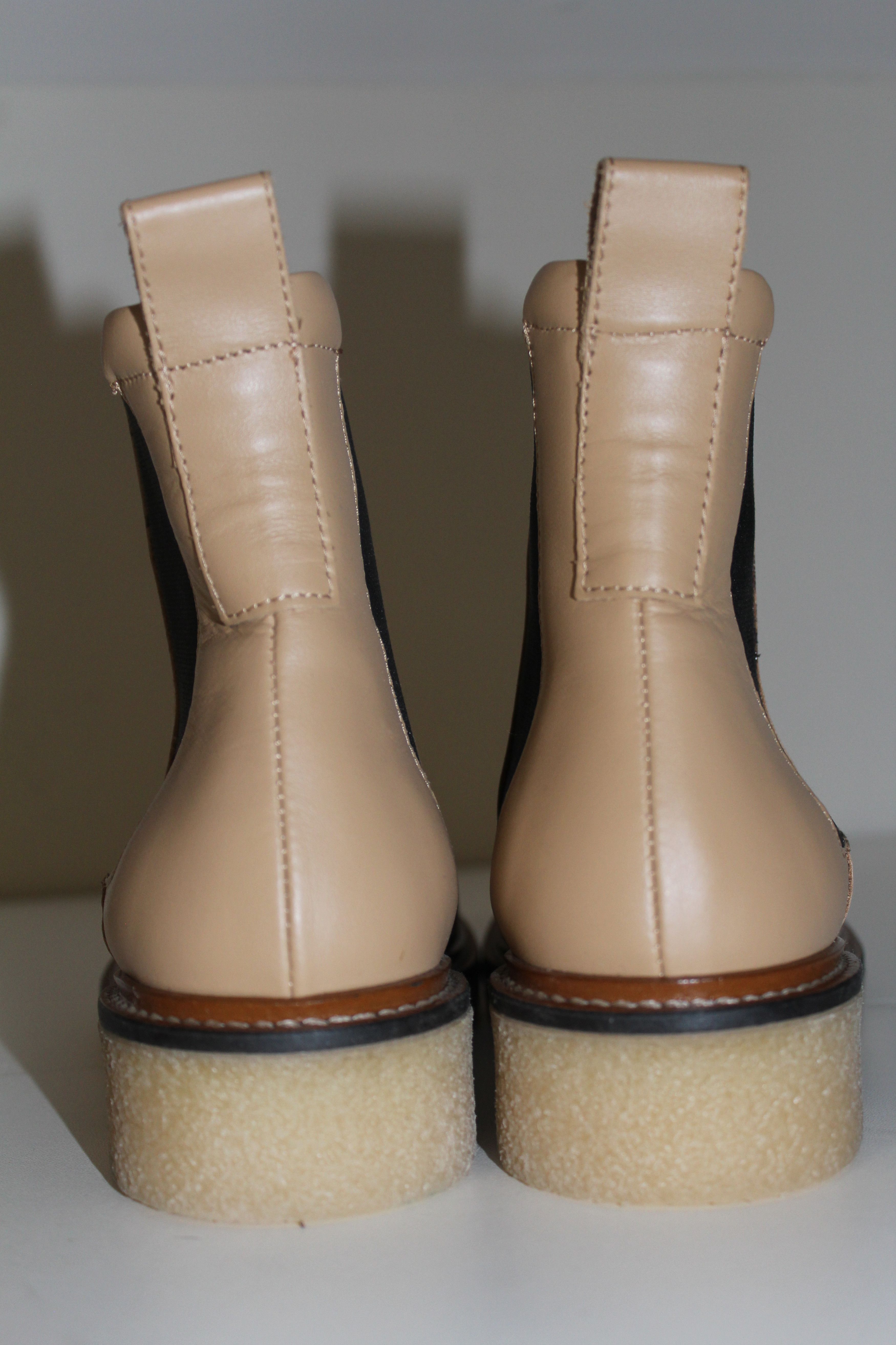 Everlane Everlane The Chelsea Boot Neutral Tan Nappa Leather Size 5 Size US 5 / IT 35 - 2 Thumbnail