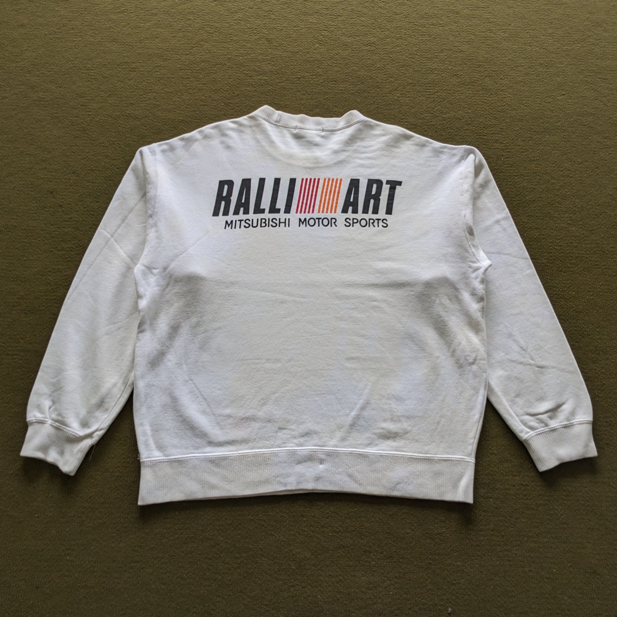 Other Vintage MITSUBISHI RALLI ART Sports Sweatshirt Size US L / EU 52-54 / 3 - 1 Thumbnail