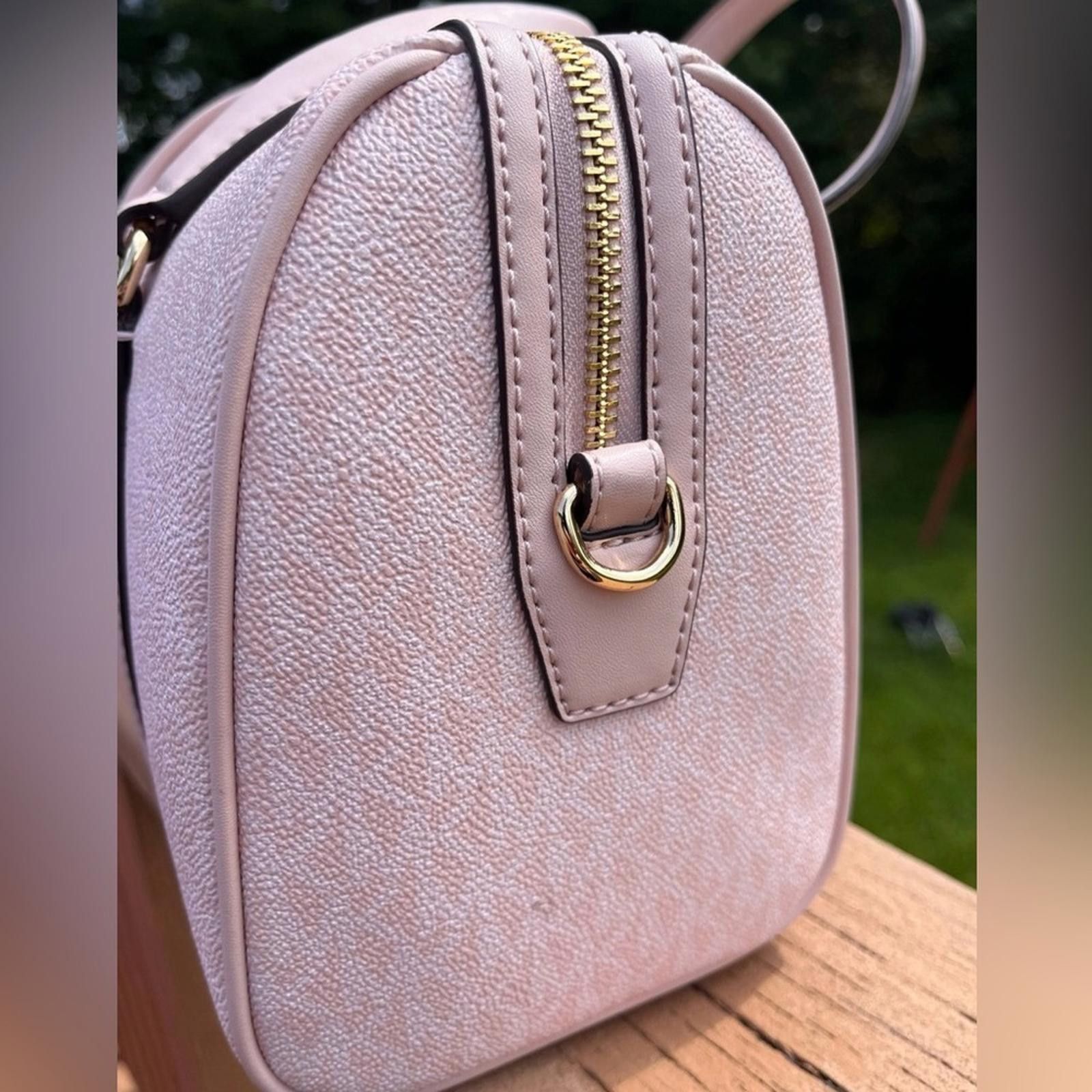 Michael Kors Michael Kors Powder Blush Travel Satchel W/ Crossbody Strap Size ONE SIZE - 2 Thumbnail
