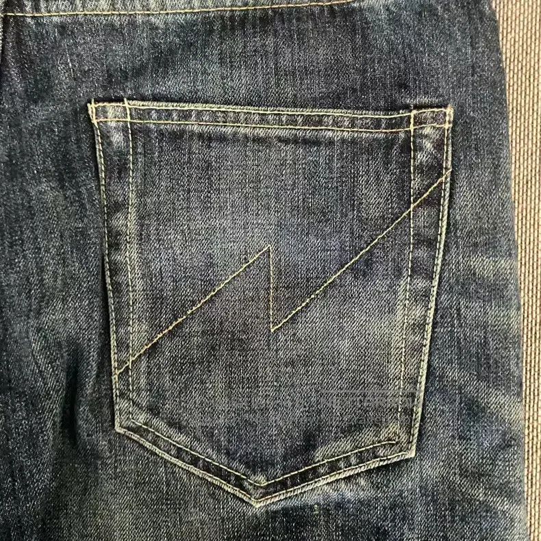 Neighborhood Neighborhood size M Basic Washed Denim Jeans Size US 27 - 5 Thumbnail