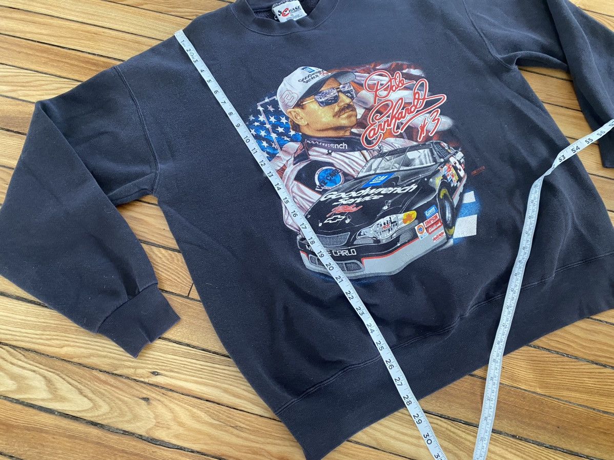 Chase Authentics × NASCAR × Vintage Vintage Dale Earnhardt crewneck XL Size US XL / EU 56 / 4 - 5 Thumbnail