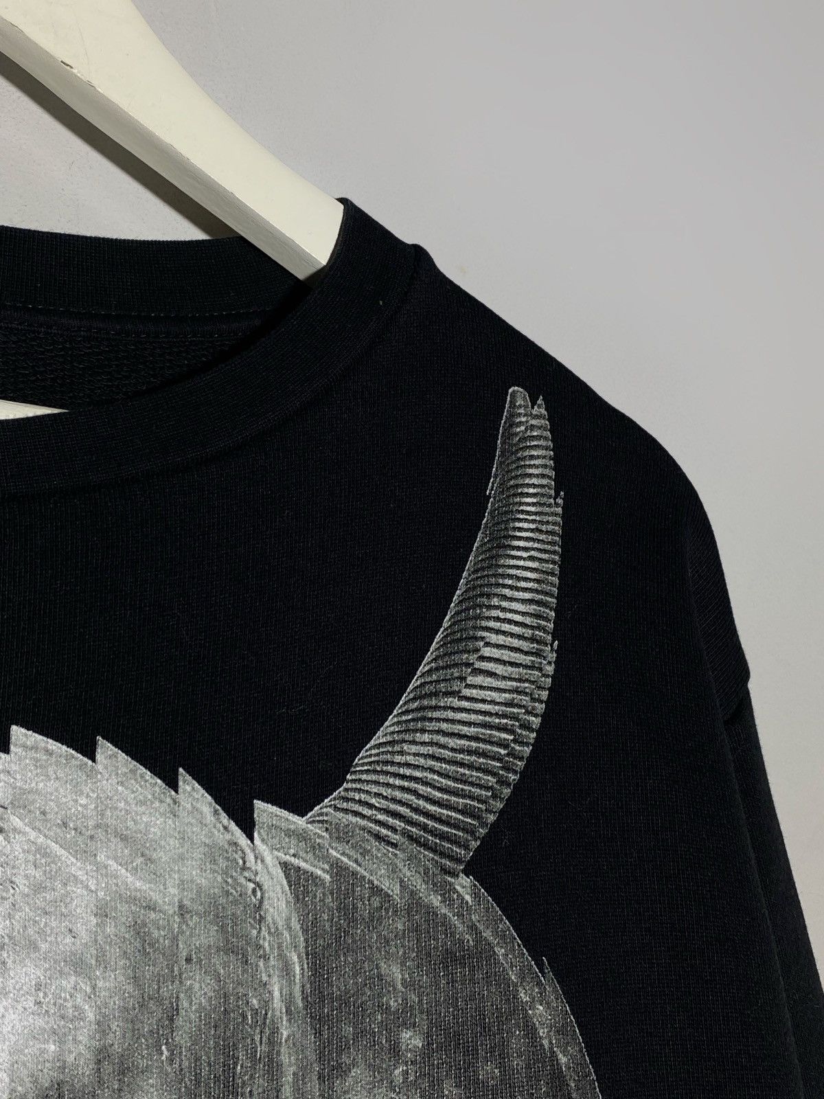Marcelo Burlon Marcelo Burlon authentic black skull logo print sweatshirt Size US XL / EU 56 / 4 - 7 Thumbnail