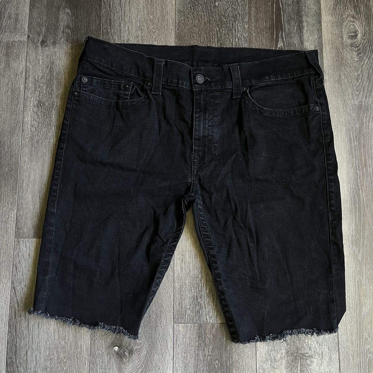 True Religion Vintage True Religion Ricky Relaxed Denim Jean Shorts Black Size US 40 / EU 56 - 2 Thumbnail