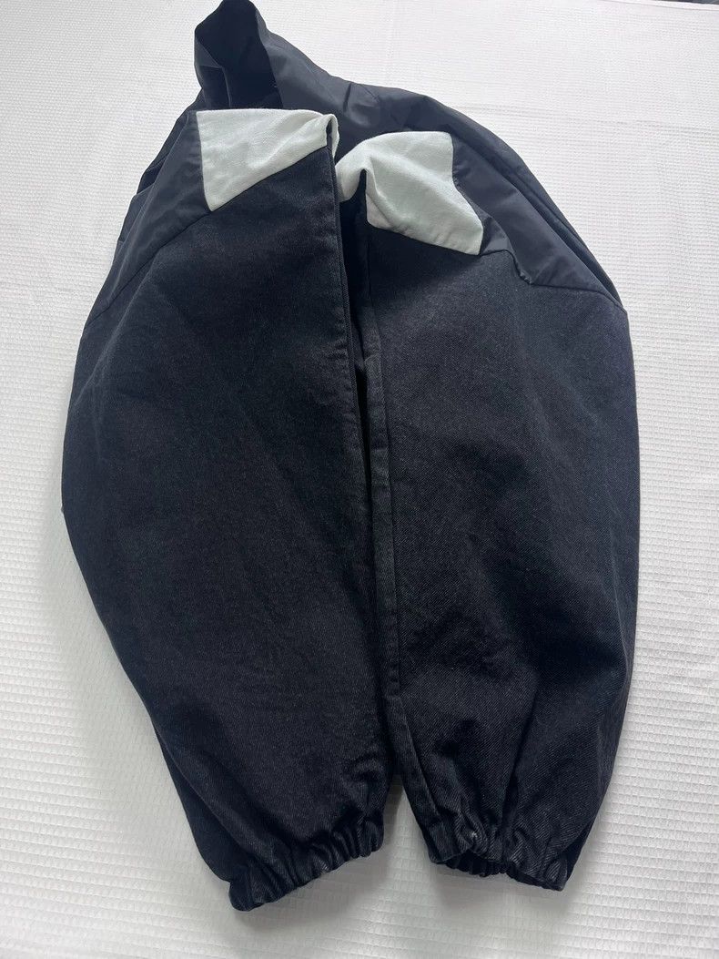 Balenciaga Balenciaga size 36 Black and white denim jacket Size US XS / EU 42 / 0 - 4 Thumbnail