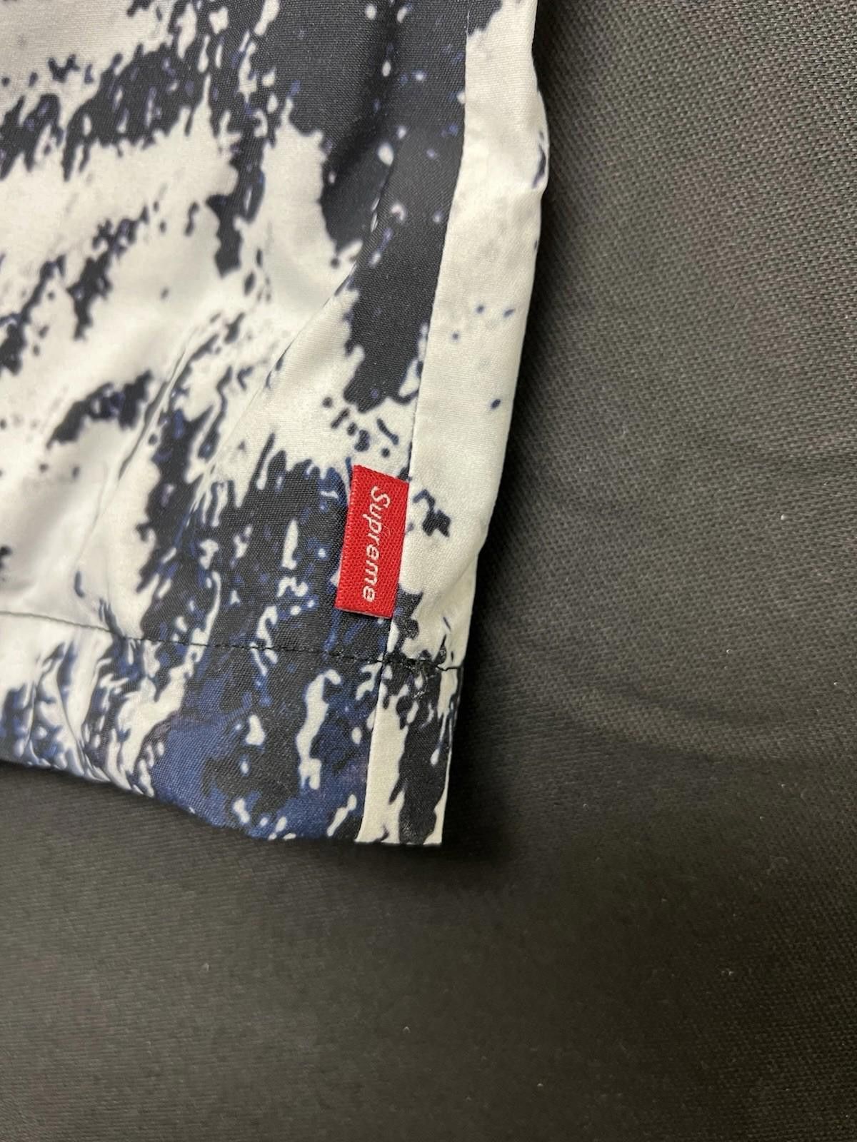 Supreme FW17 Supreme The North Face Mountain Light Jacket Blue L Size US L / EU 52-54 / 3 - 7 Thumbnail
