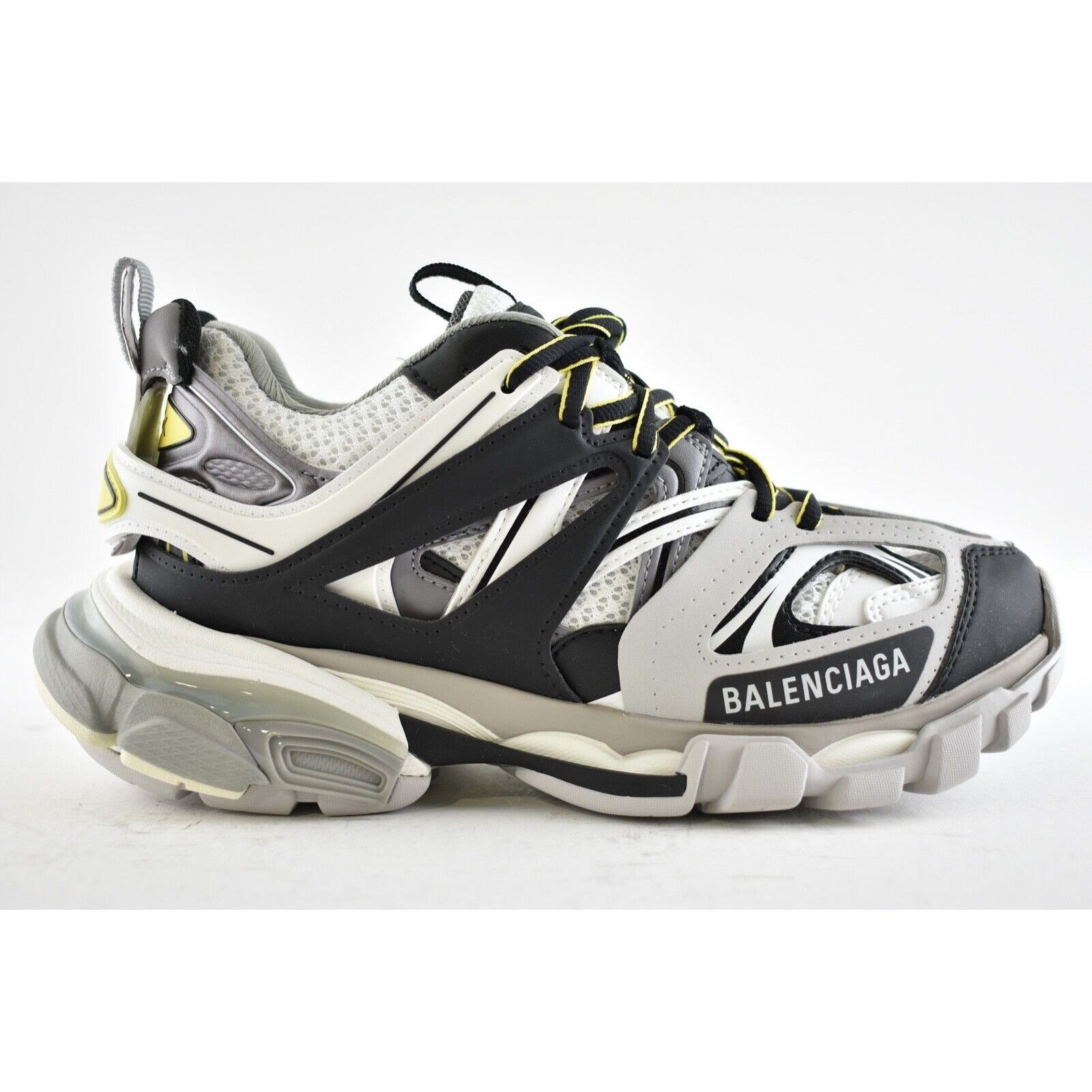 Balenciaga Track Sneaker Womens Platform Flat Trainer 36 Size US 6 / IT 36 - 2 Thumbnail