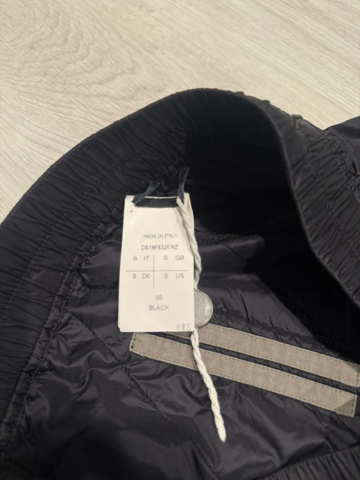 Rick Owens Drkshdw f/w 2019 nylon puffer dropcrotch shorts!! Size US 28 / EU 44 - 7 Thumbnail