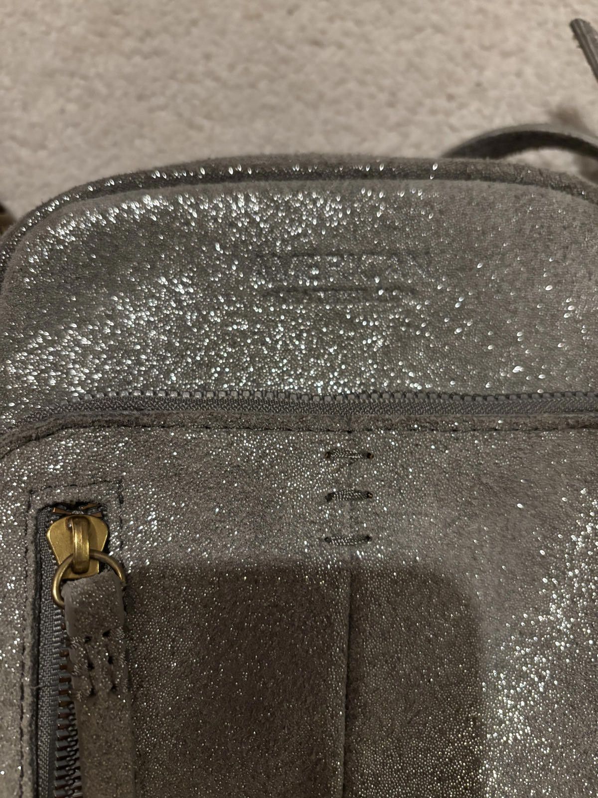 Designer LIKE NEW American Leather Co Shimmery Gunmetal Crossbody Bag Size ONE SIZE - 2 Thumbnail