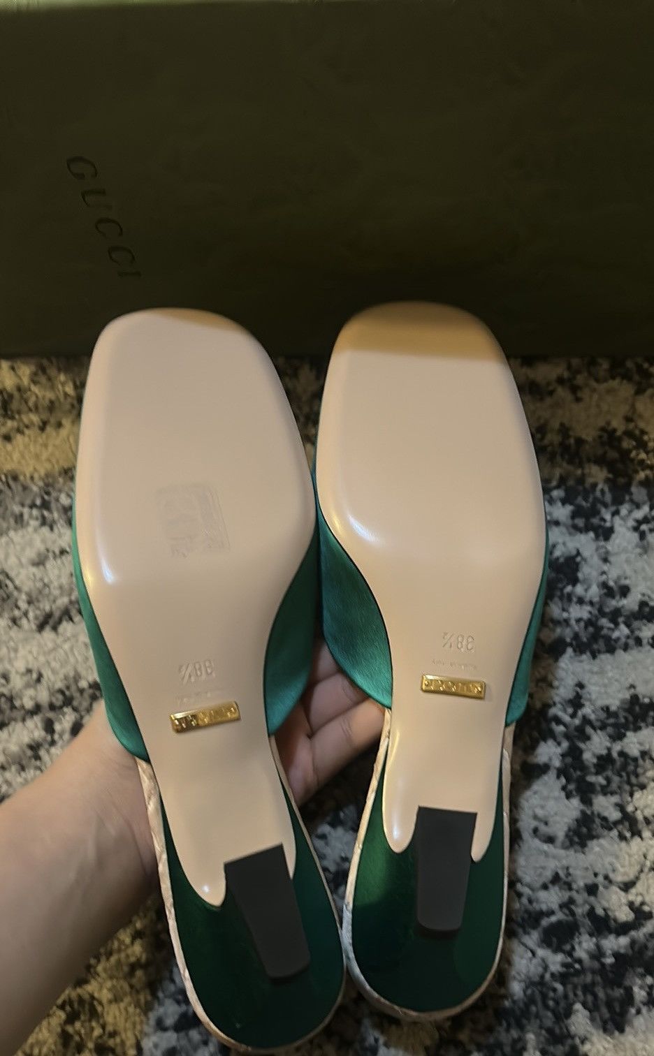 Gucci Gucci Wrap-Toe Horsebit Mules Shamarock/Emerald Size 38.5 Size US 8.5 / IT 38.5 - 8 Thumbnail