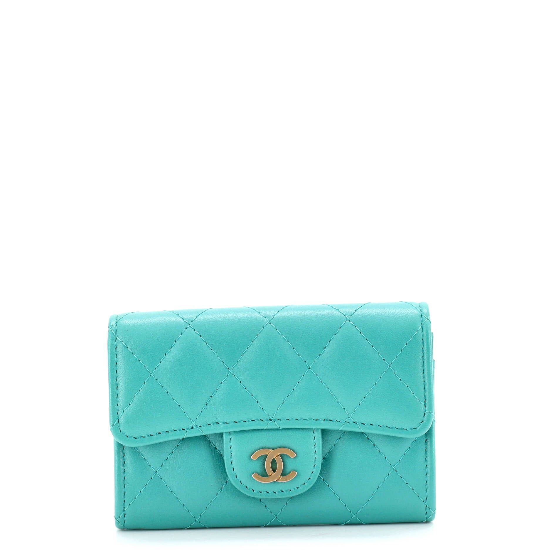 Chanel CC Compact Classic Flap Wallet Size ONE SIZE - 1 Thumbnail