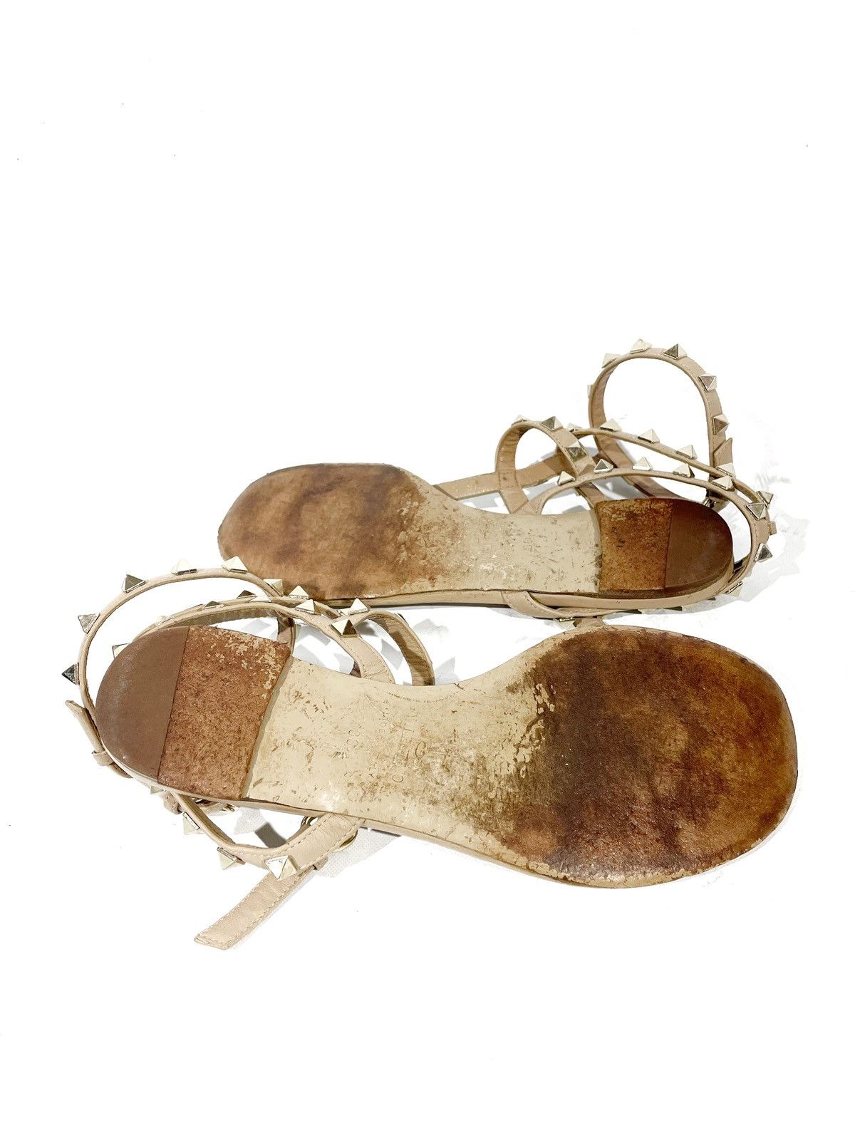 Designer × Valentino Valentino Garavani Beige Leather Sandal Women 36 Rockstud Size US 6 / IT 36 - 8 Thumbnail