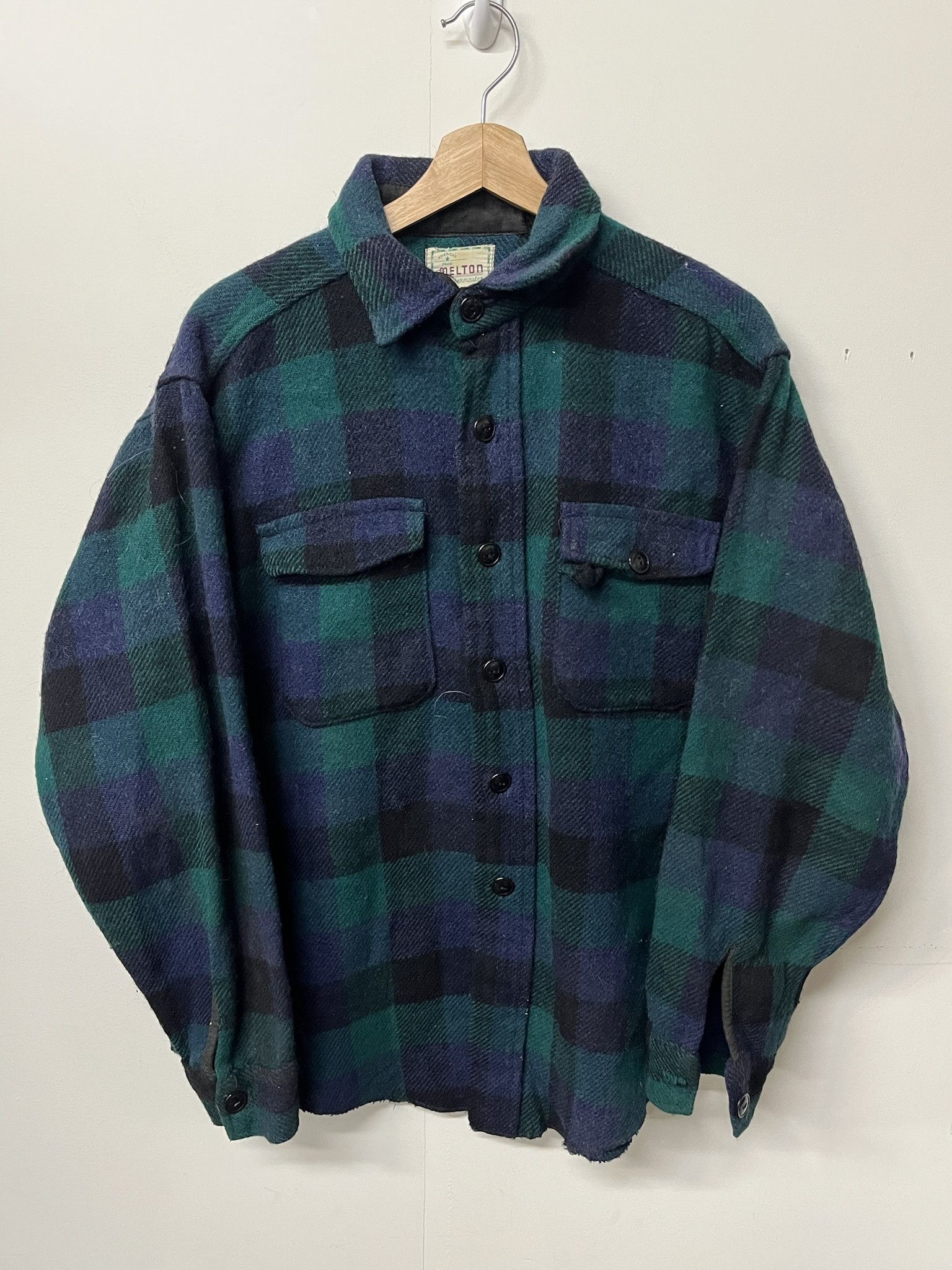 Flannel × Woolrich Woolen Mills Vintage 1960s Melton Green Navy Wool Flannel Size L Size US XL / EU 56 / 4 - 1 Thumbnail