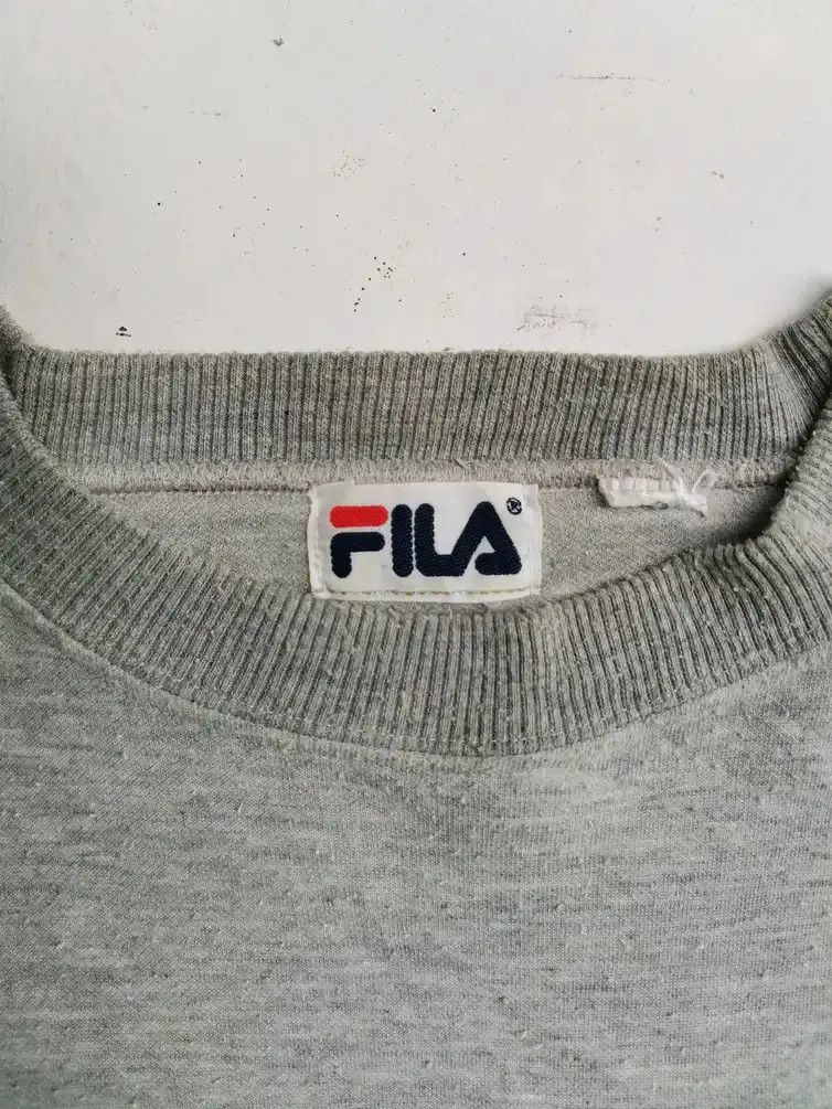 Fila Fila Italia Embroidered Big Logo Sweatshirt Size US L / EU 52-54 / 3 - 3 Thumbnail