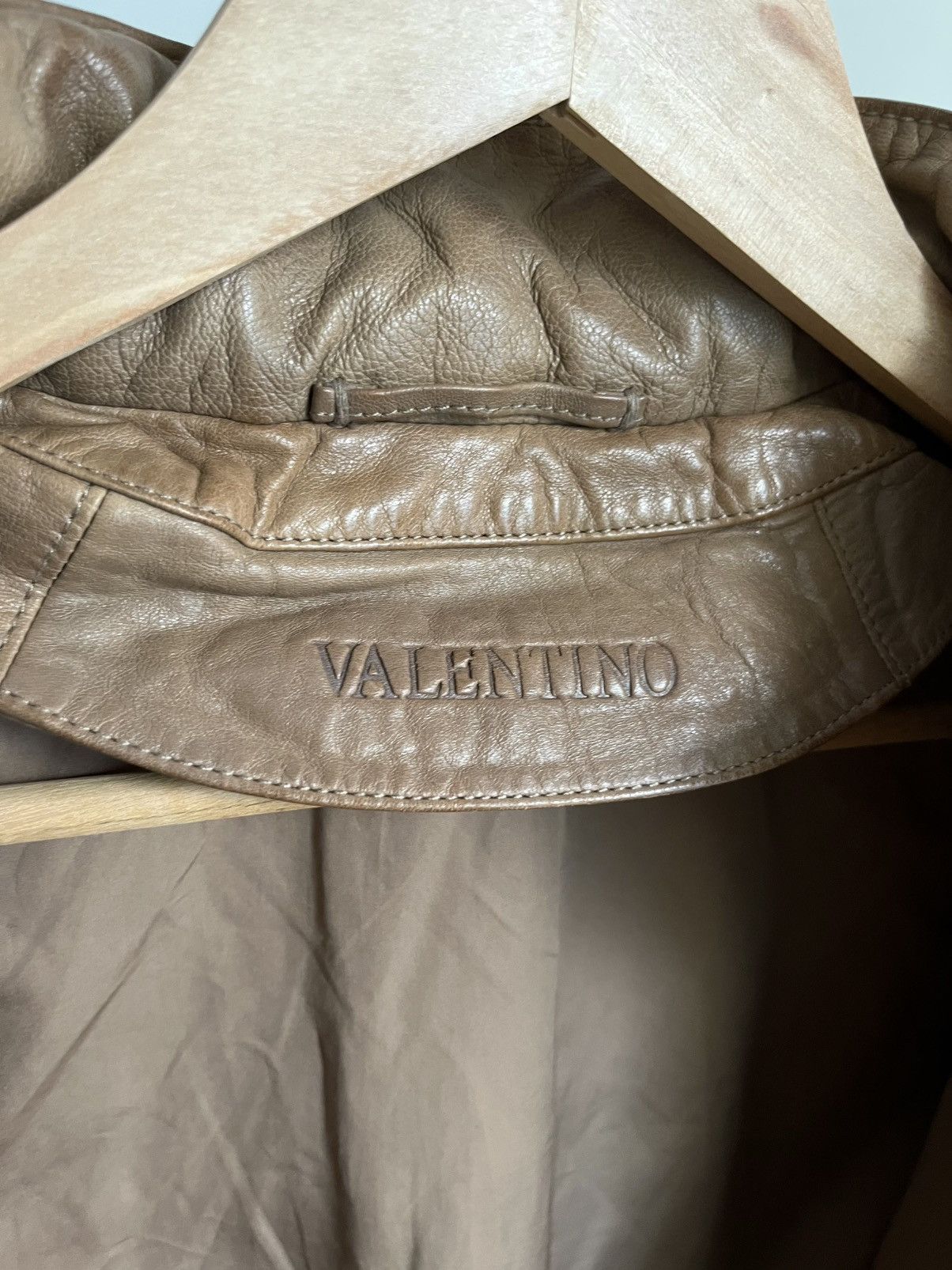 Valentino Rare Valentino Garavani SS12 hidden hood lamb leather jacket Size US M / EU 48-50 / 2 - 2 Thumbnail