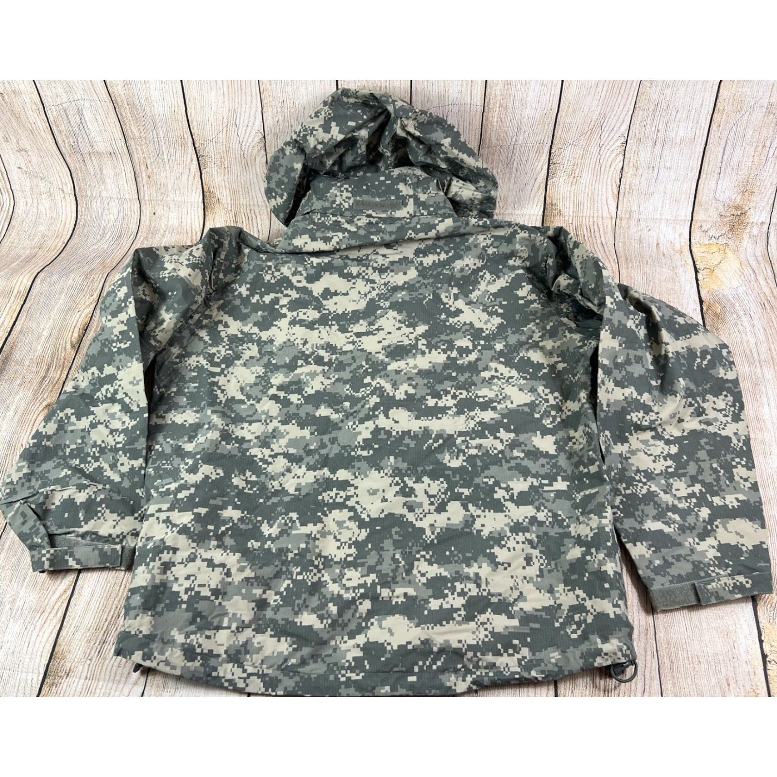 Propper Propper Jacket US Army Exteme Cold Weather Gore-Tex Digital Camo GEN III Small Size US S / EU 44-46 / 1 - 2 Thumbnail