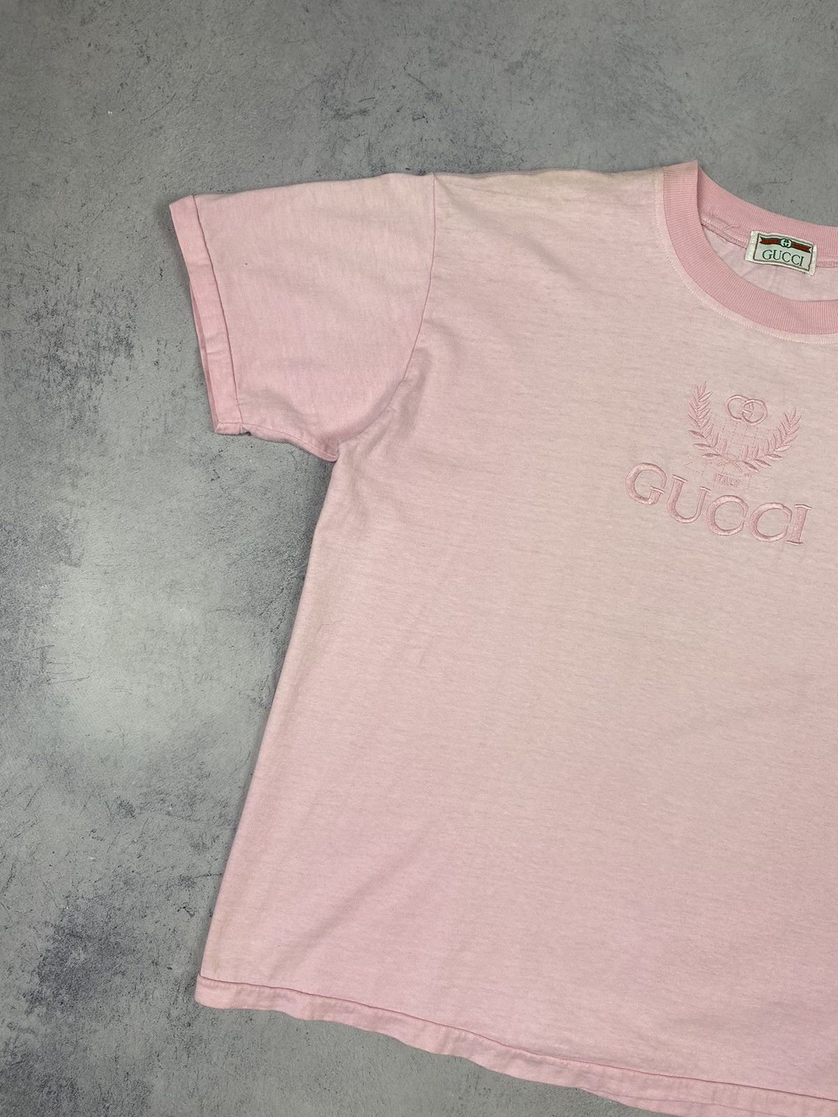 Vintage Vintage 90s Gucci Italy Emroidered Logo Pink Bootleg Tee Size US M / EU 48-50 / 2 - 3 Thumbnail