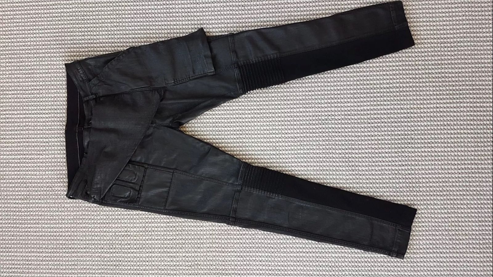 Waxed Memphis cut jeans