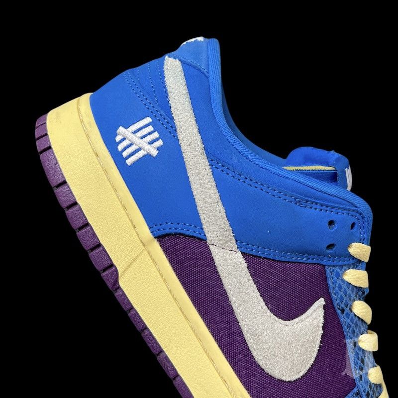 Nike × Undefeated Undefeated x Nike Dunk Low SP '5 On It' Size US 12 / EU 45 - 5 Thumbnail