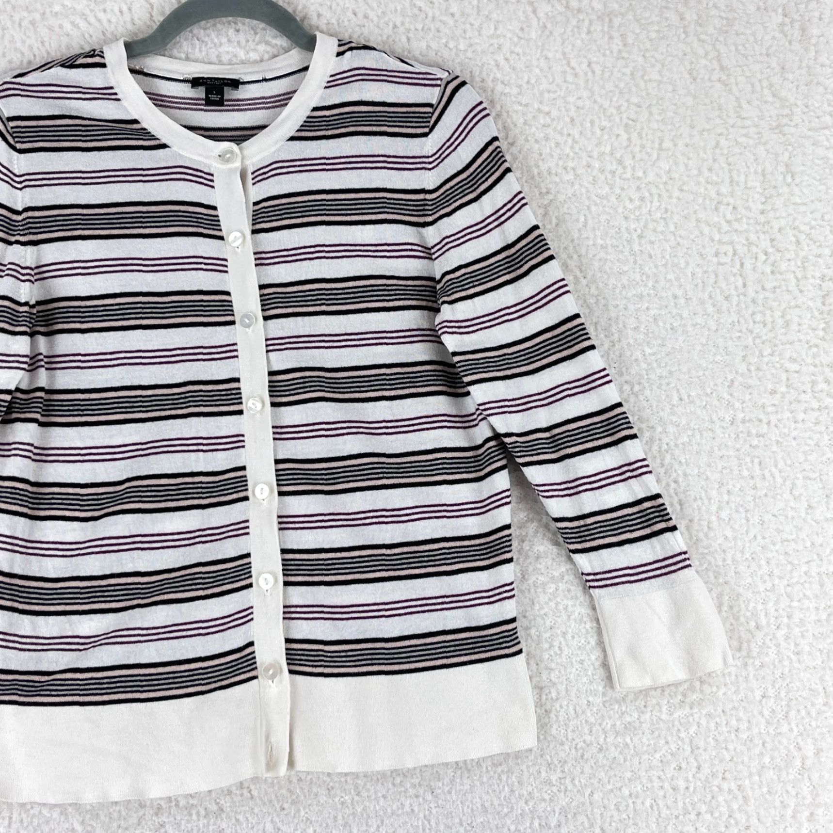Ann Taylor Ann Taylor Cardigan Shirt Womens Large White Striped Knit Crew Neck Long Sleeve Size L / US 10 / IT 46 - 4 Thumbnail