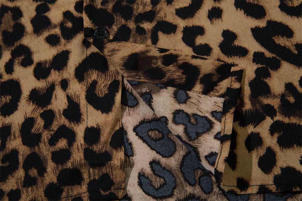 Japanese Brand × Vintage Men's casual American loose button leopard shirt Size US L / EU 52-54 / 3 - 5 Thumbnail