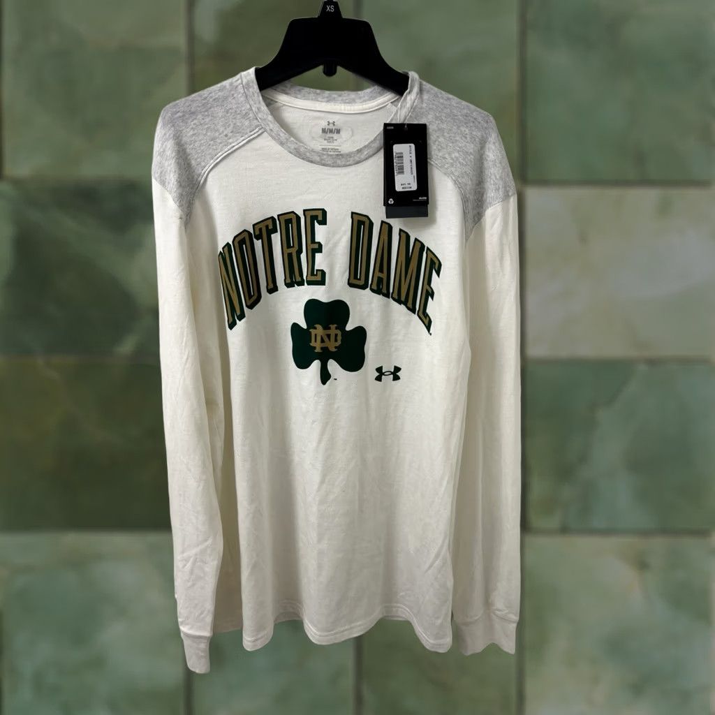Under Armour Under Armour Shirt Mens M Beige Notre Dame Loose Fit L/S NWT 50 MSRP HeatGear ND Shamrock Logo Team USA Mens Size US M / EU 48-50 / 2 - 1 Thumbnail