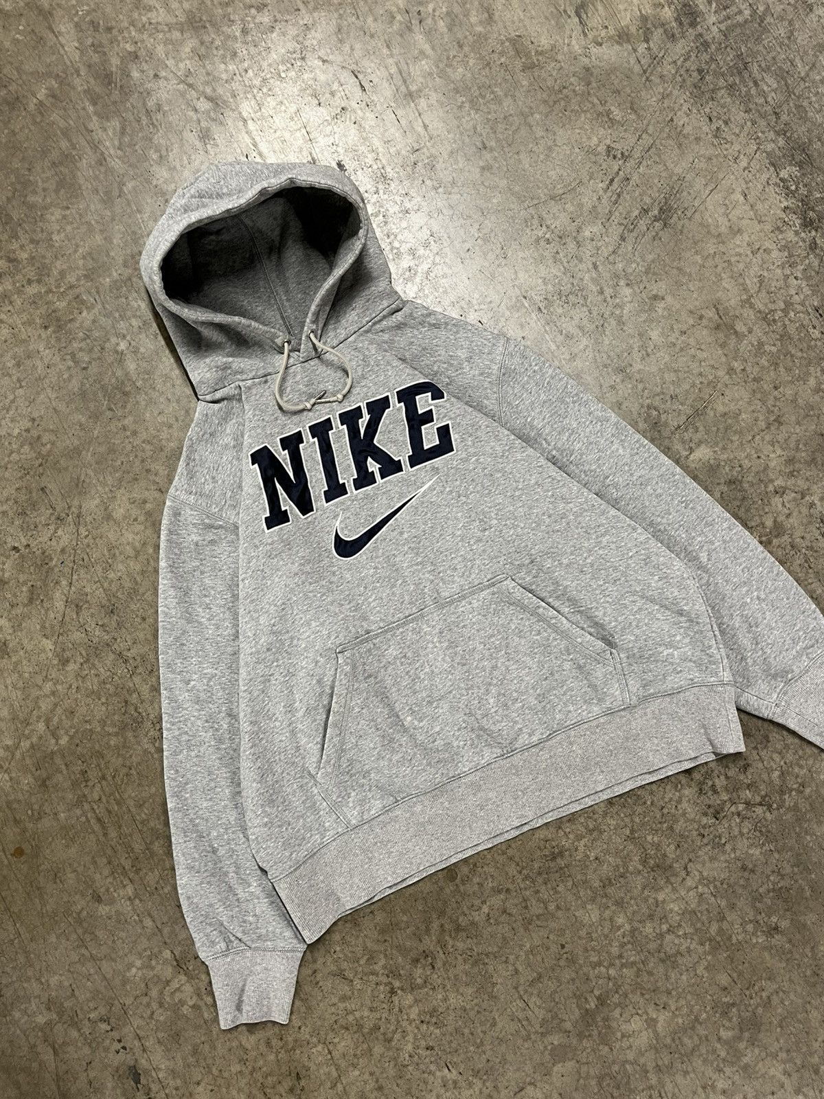 Nike × Vintage Nike spell out center swoosh y2k streetwear hype rare Size US XL / EU 56 / 4 - 1 Thumbnail