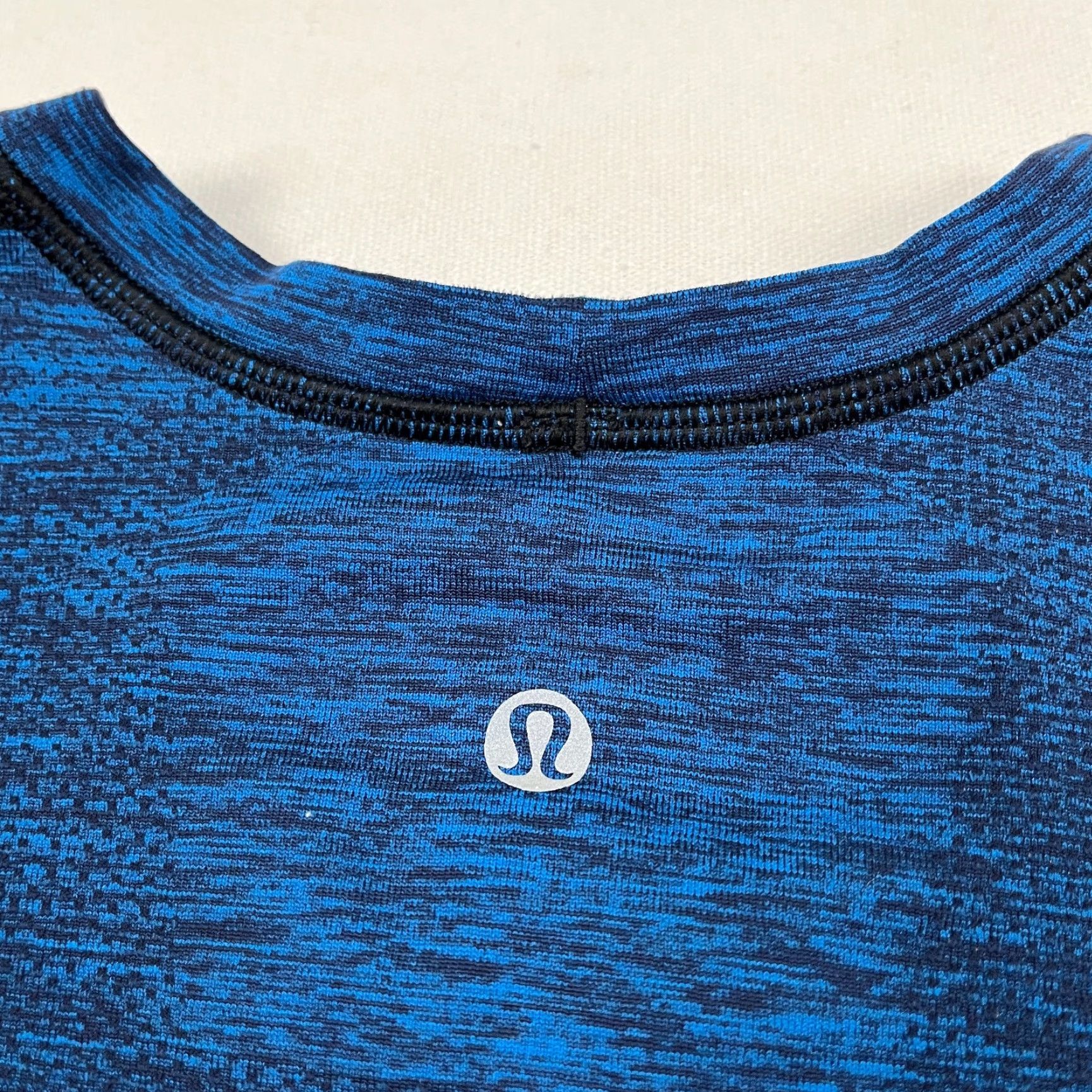 Lululemon Lululemon Metal Vent Tech Shirt Mens 2XL Heather Blue Black Active Training Shirt Size US XXL / EU 58 / 5 - 2 Thumbnail