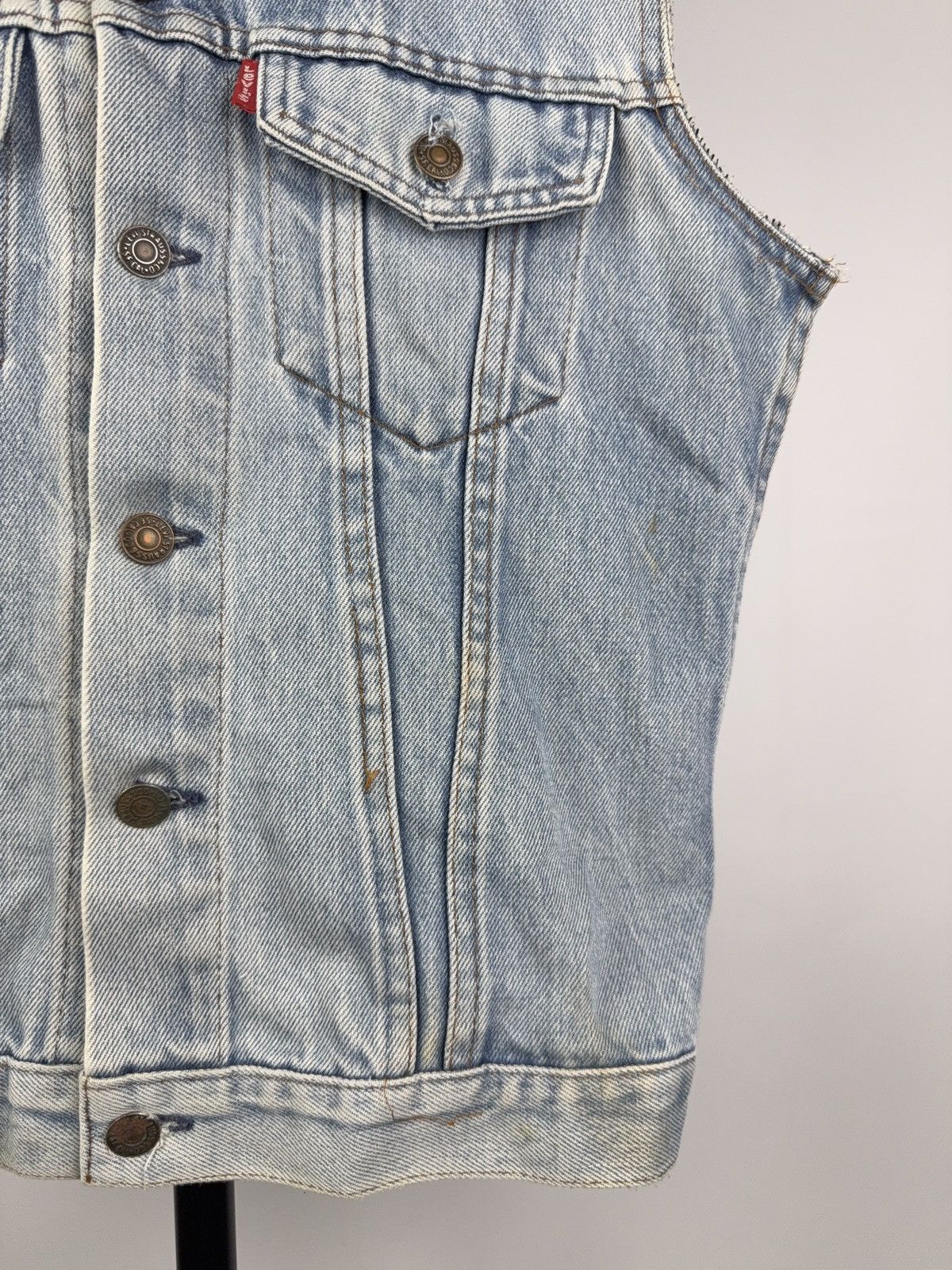 Levi's Vintage Clothing Vintage 80s Archive Retro Levi’s Denim Vest Made in France Size M / US 6-8 / IT 42-44 - 5 Thumbnail