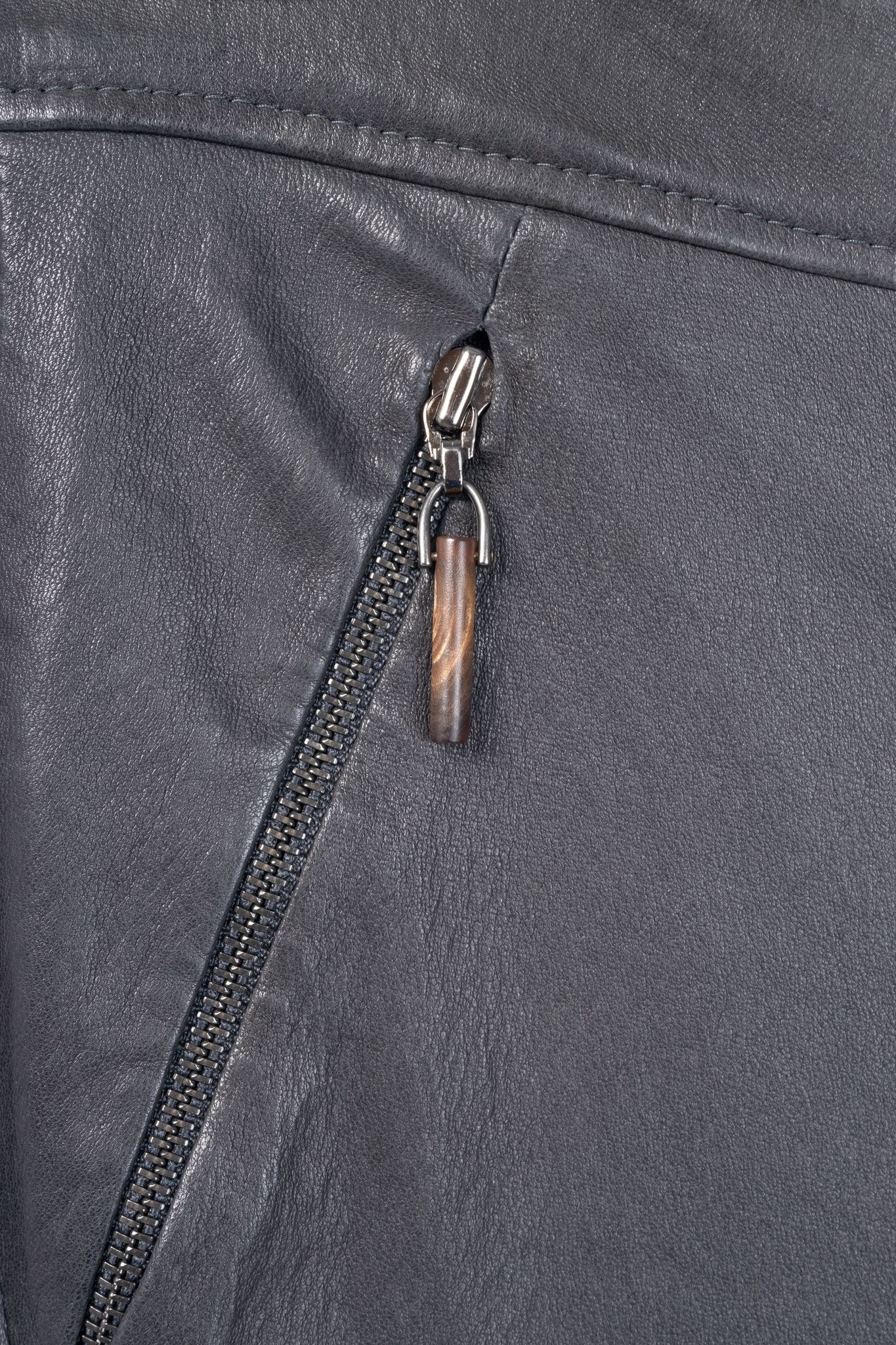 Brunello Cucinelli Brunello Cucinelli Grey Leather Quilted Moto Skinny Pants Size 27" / US 4 / IT 40 - 6 Thumbnail